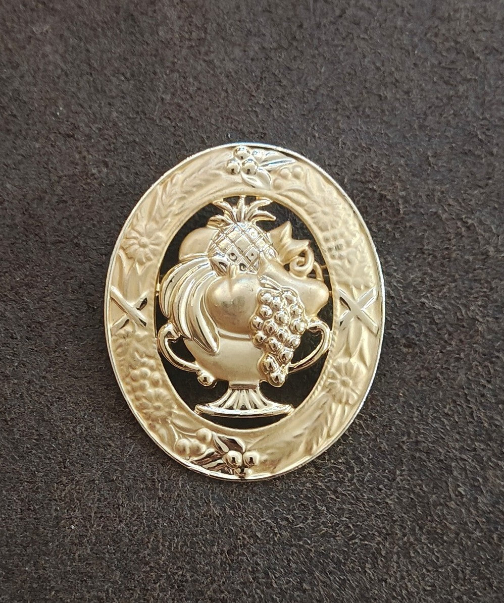 1990s AJC Signed Gold Tone Fruit Basket Cornucopia Brooch Pin