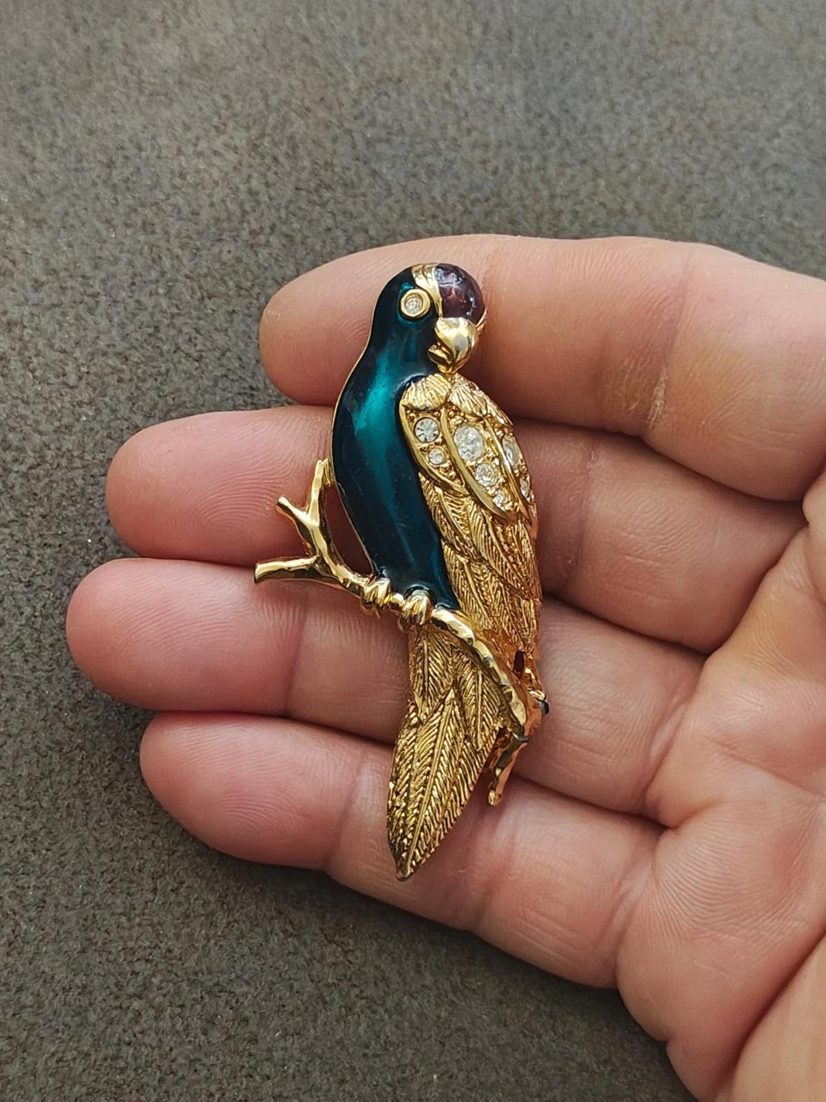 1990s Rare Avon Tropical Bird Gold Tone Enamel With Rhinestones Brooch