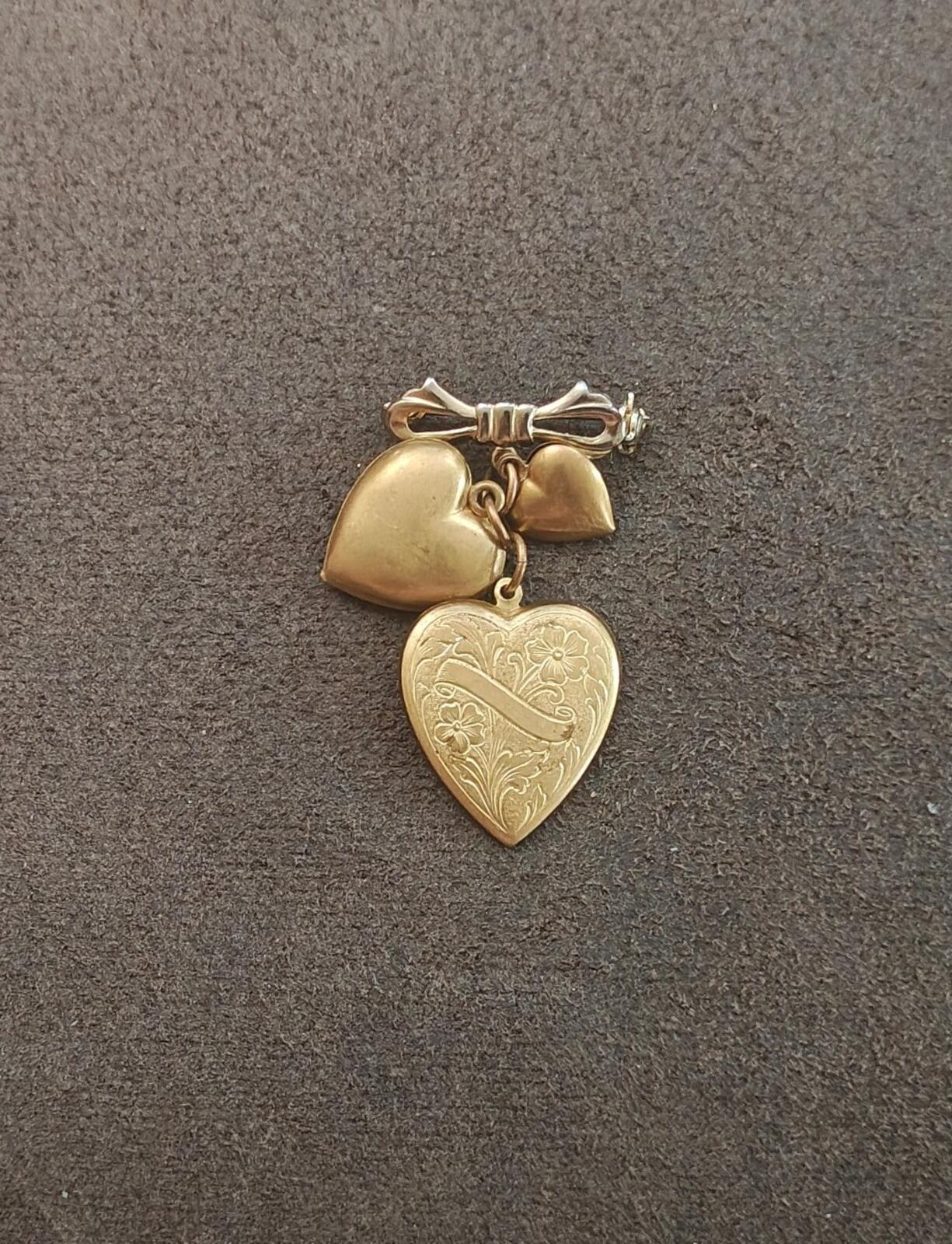1980s Gold Tone Three Heart With Bow Dangle Brooch