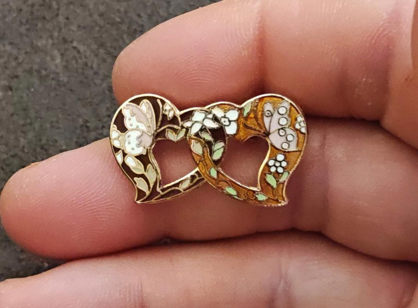 1980s Vintage Two Hearts With Butterflies Gold Tone Brooch Pin