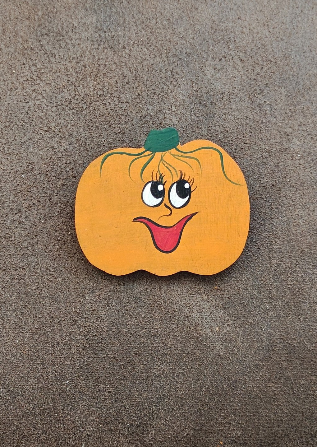 Super Cute Handmade/Handpainted Smiling Pumpkin Wooden Pin Brooch
