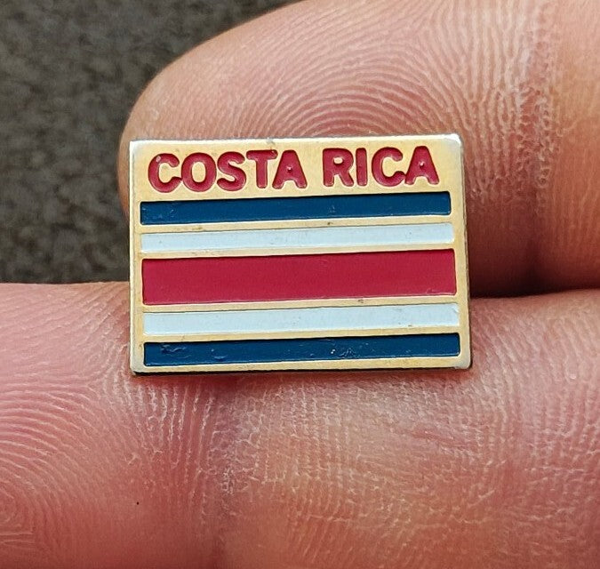 1980s Costa Rica Flag Gold Tone Enamel Travel Souvenir Pin