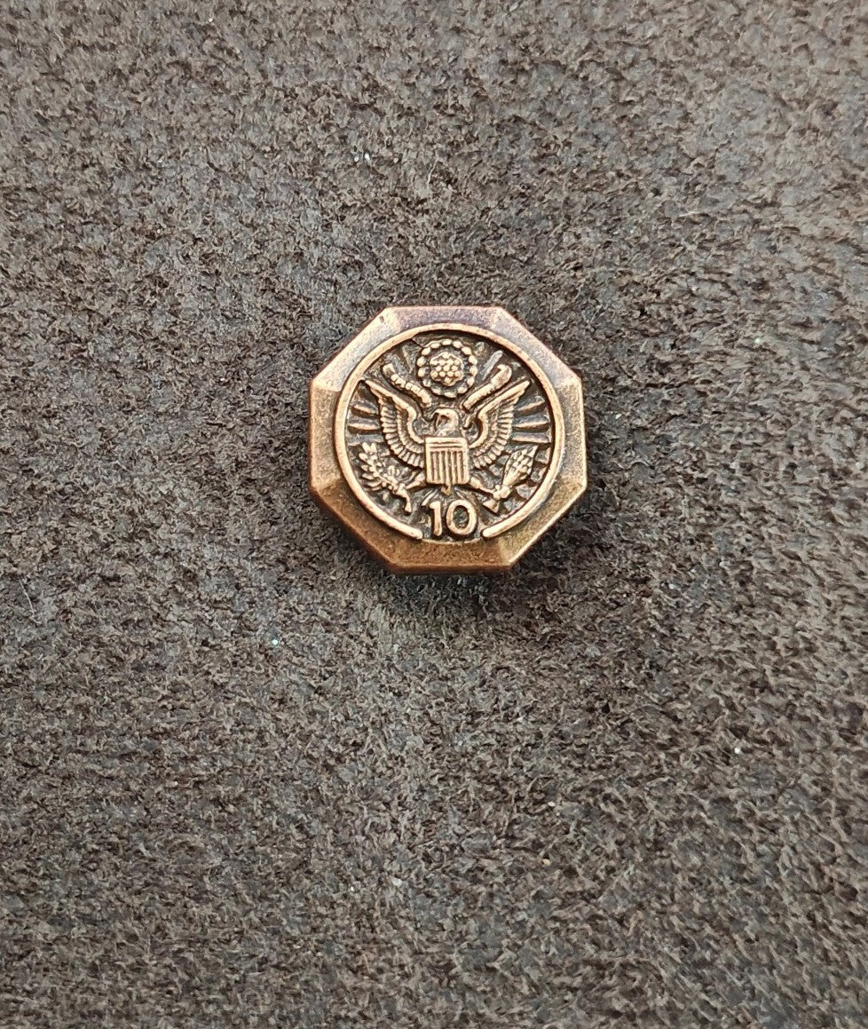 United States Federal Government 10-Year Length of Service Bronze Tone Pin