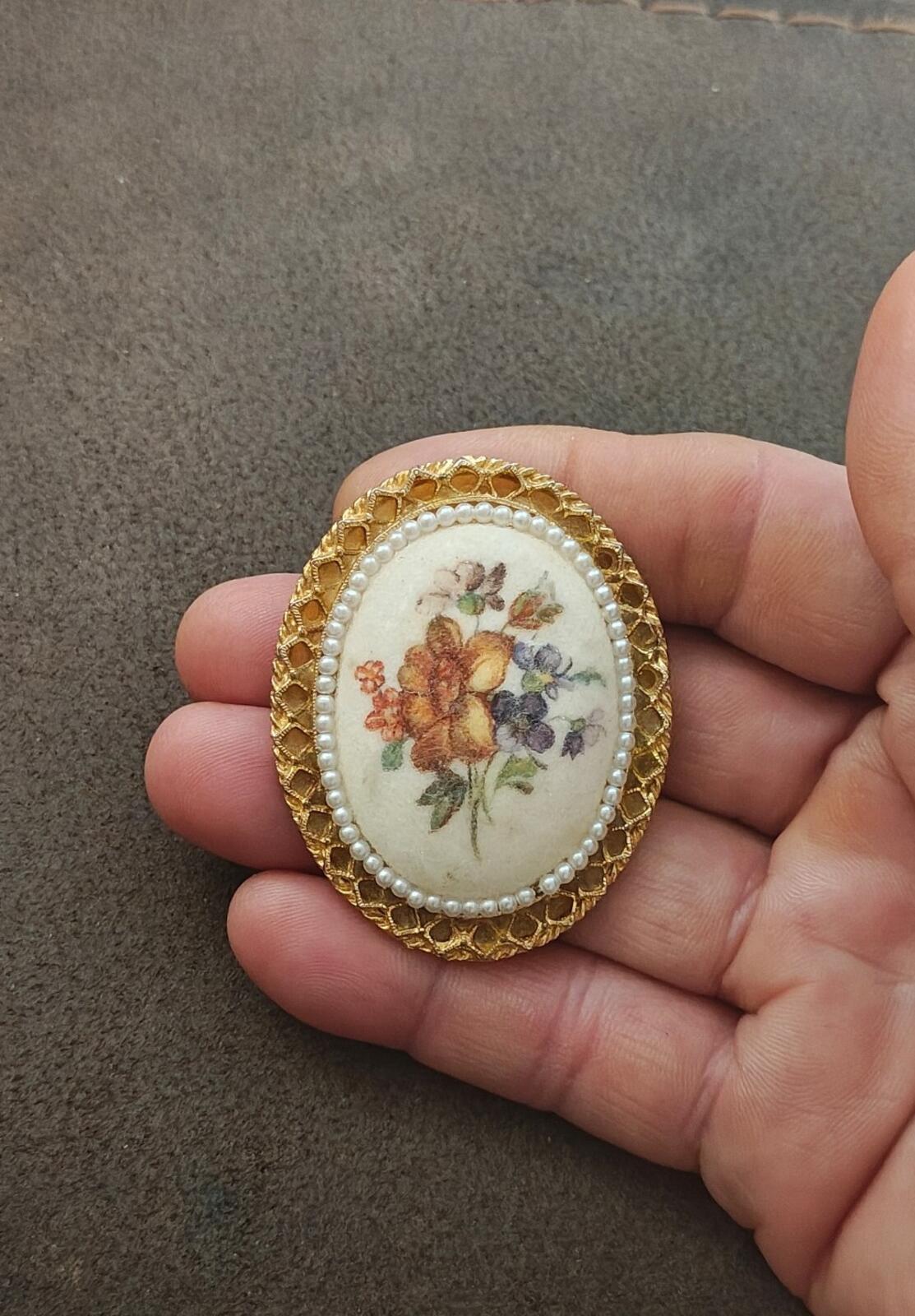 1960s Gold Tone Oval Ornate Floral Print On Ceramic Disc With Faux Pearls Brooch