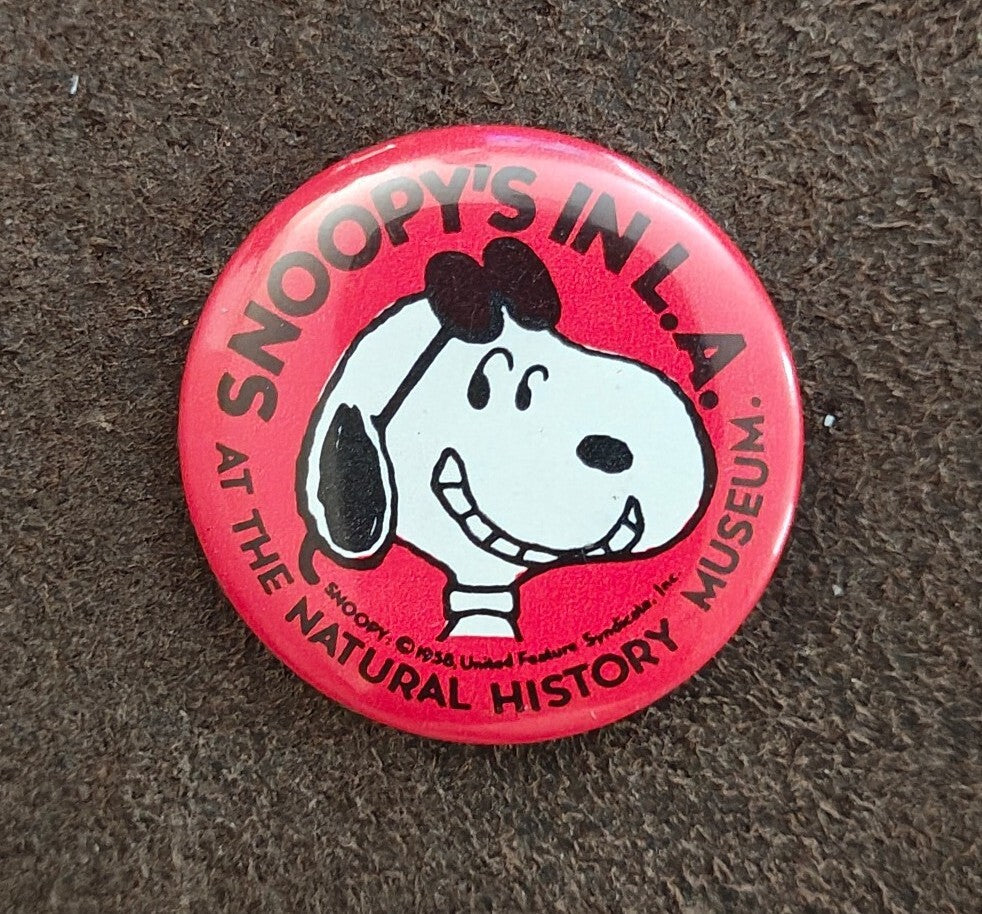1980s Snoopy's In L.A. At The Natural History Museum Pinback Button