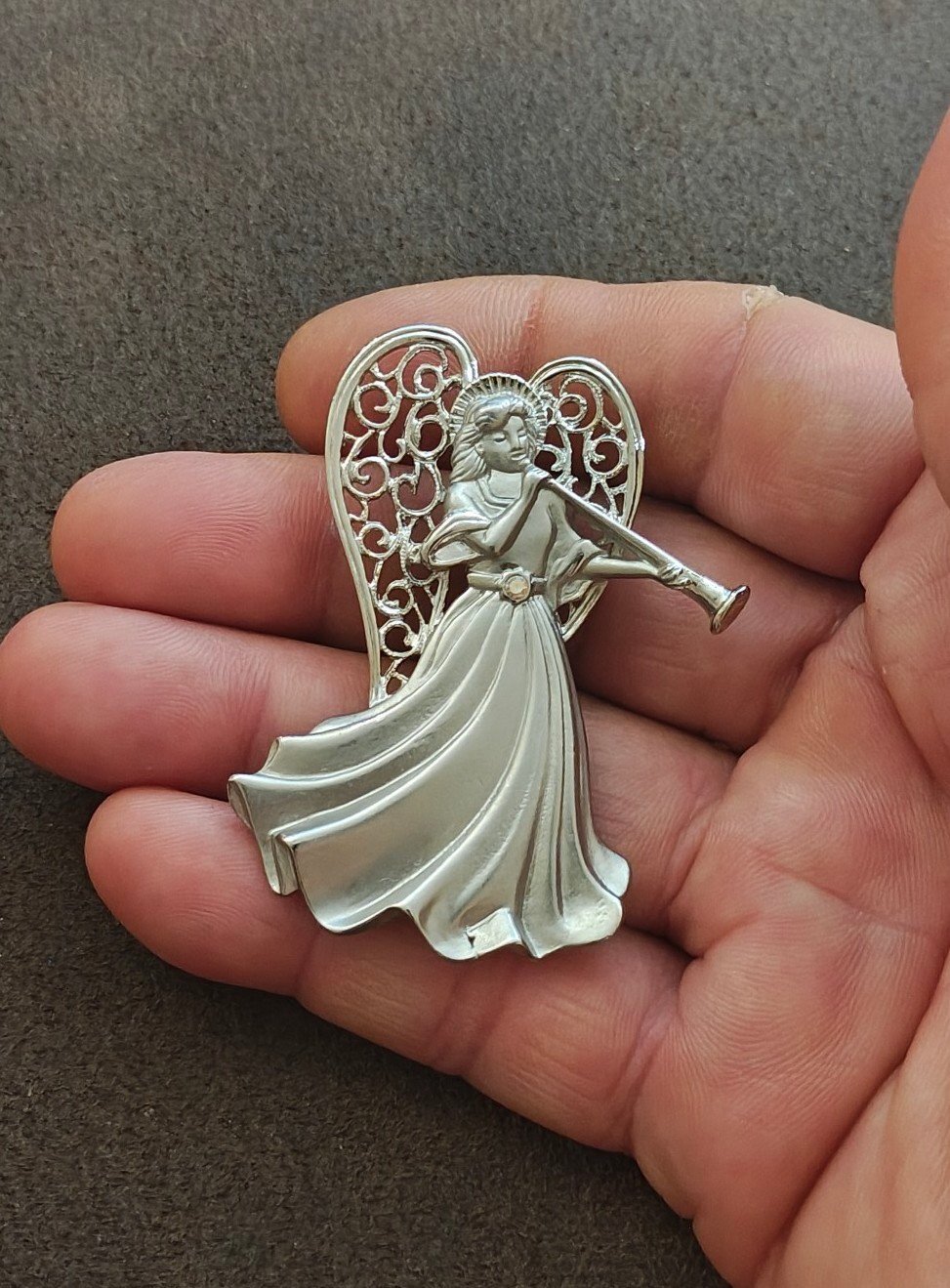 1980s Signed JJ Pewter Trumpeting Angel Brooch With Filigree Wings
