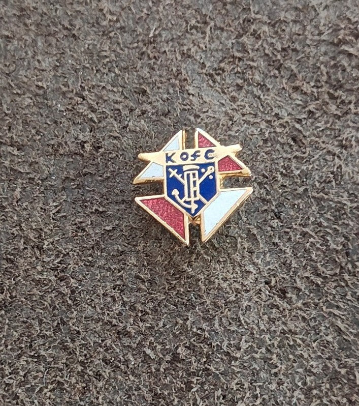 1980s Knights of Columbus On Official K of C Shield Emblem Gold Tone Enamel Pin