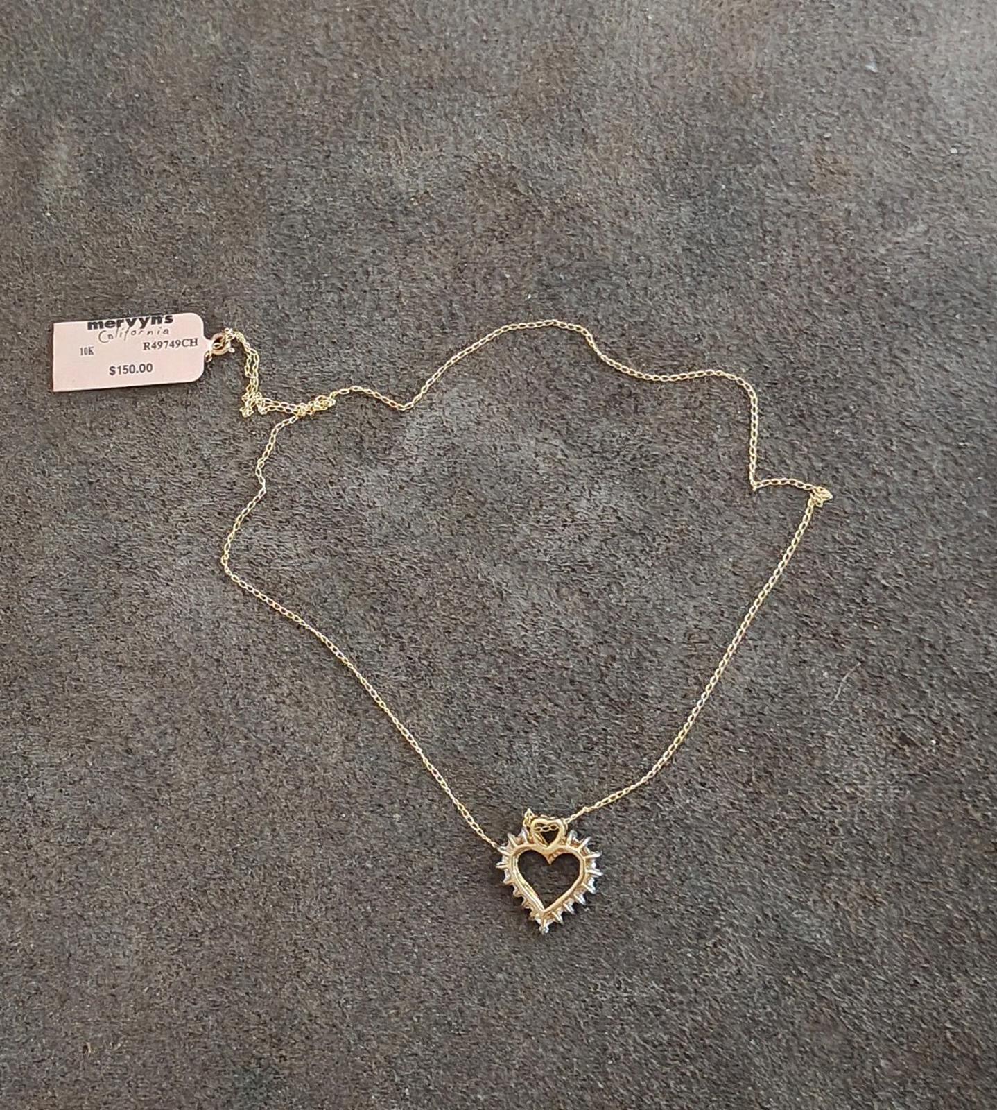 1990's 10K Gold Double Heart Design Delicate Gold Chain Pendant Necklace