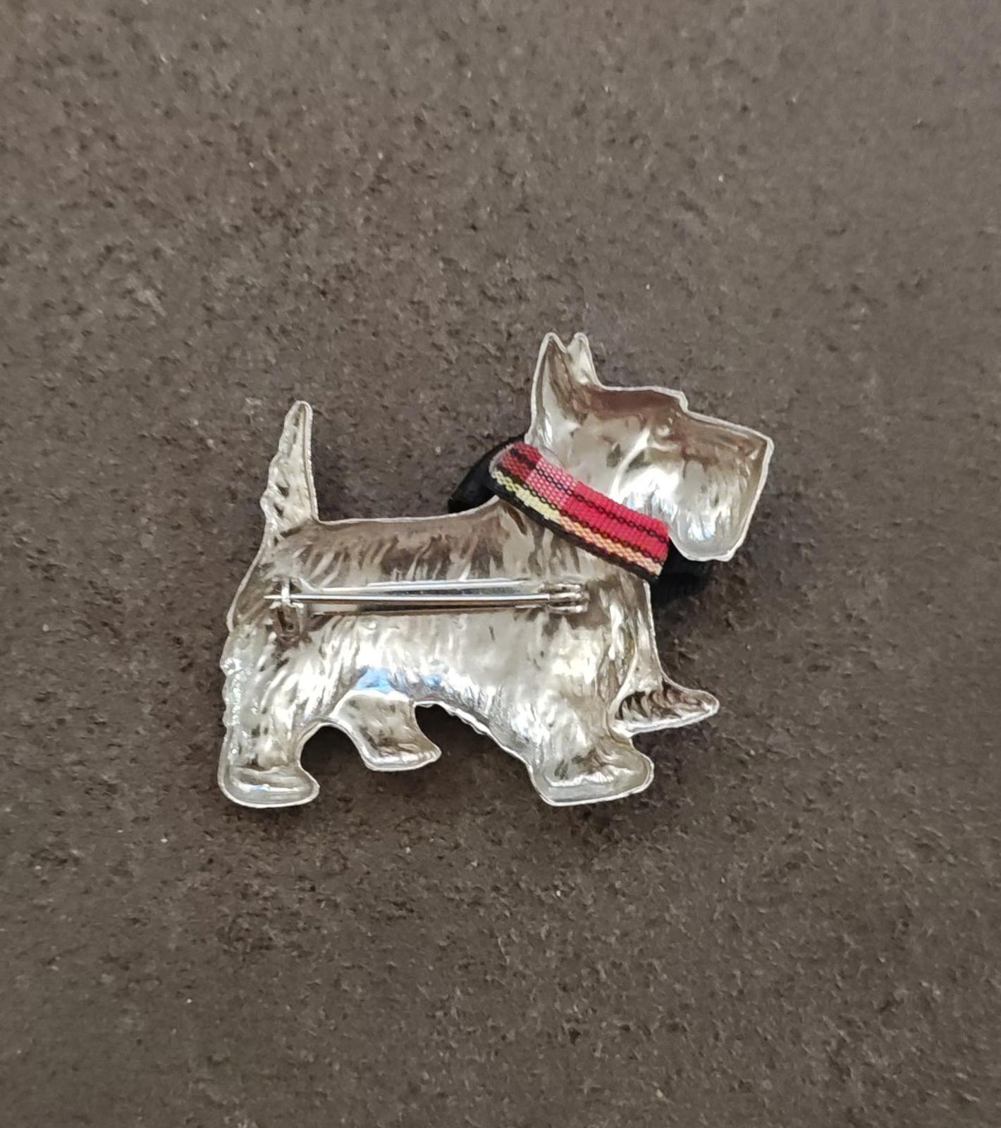 1930s/40s Dapper Scottish Terrier Dog Wearing a Black Bow Silver Tone Brooch