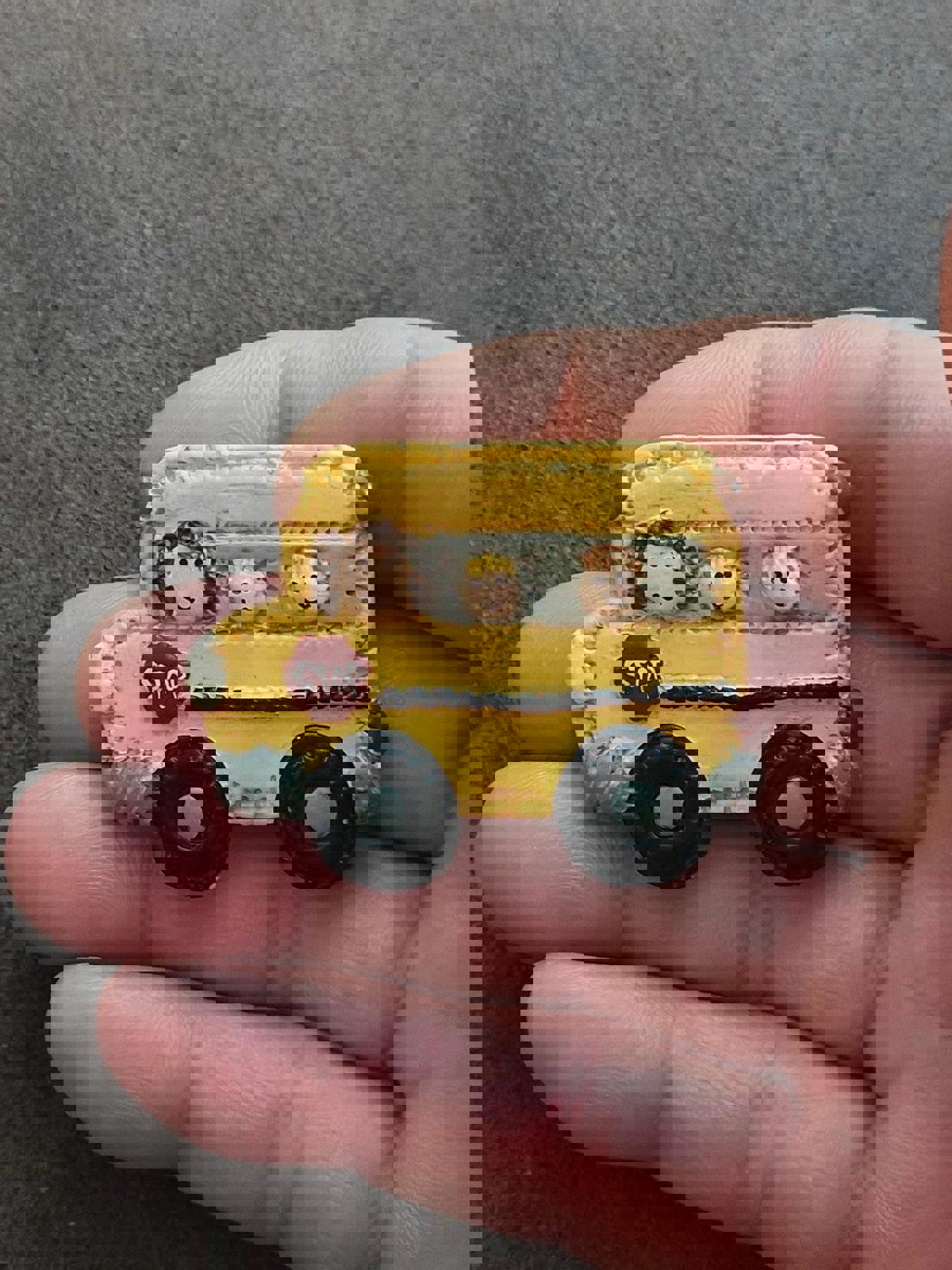 1990's School Bus Resin Pin/Brooch