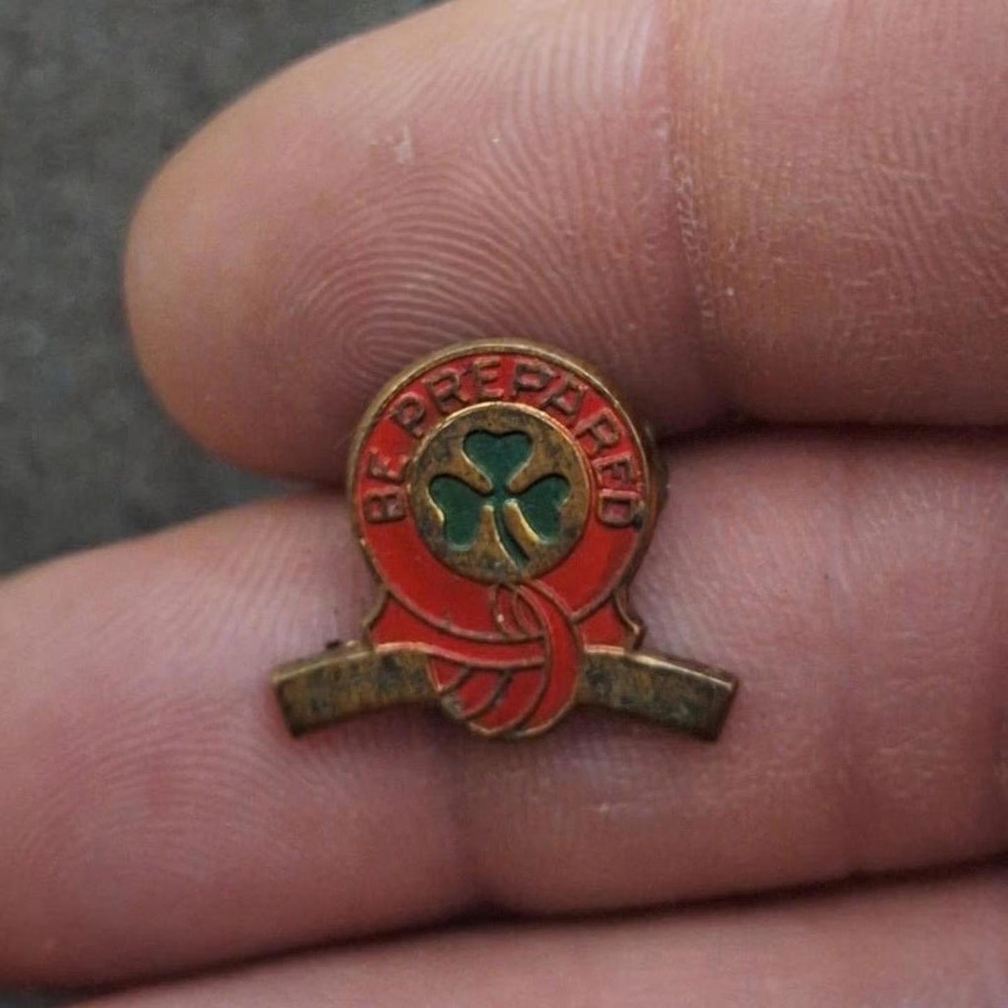 1940s Girl Scout BE PREPARED First Class Curved Bar Pin