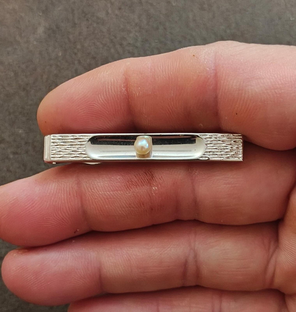 1960s Swank Silver Tone Textured With Centered Pearl