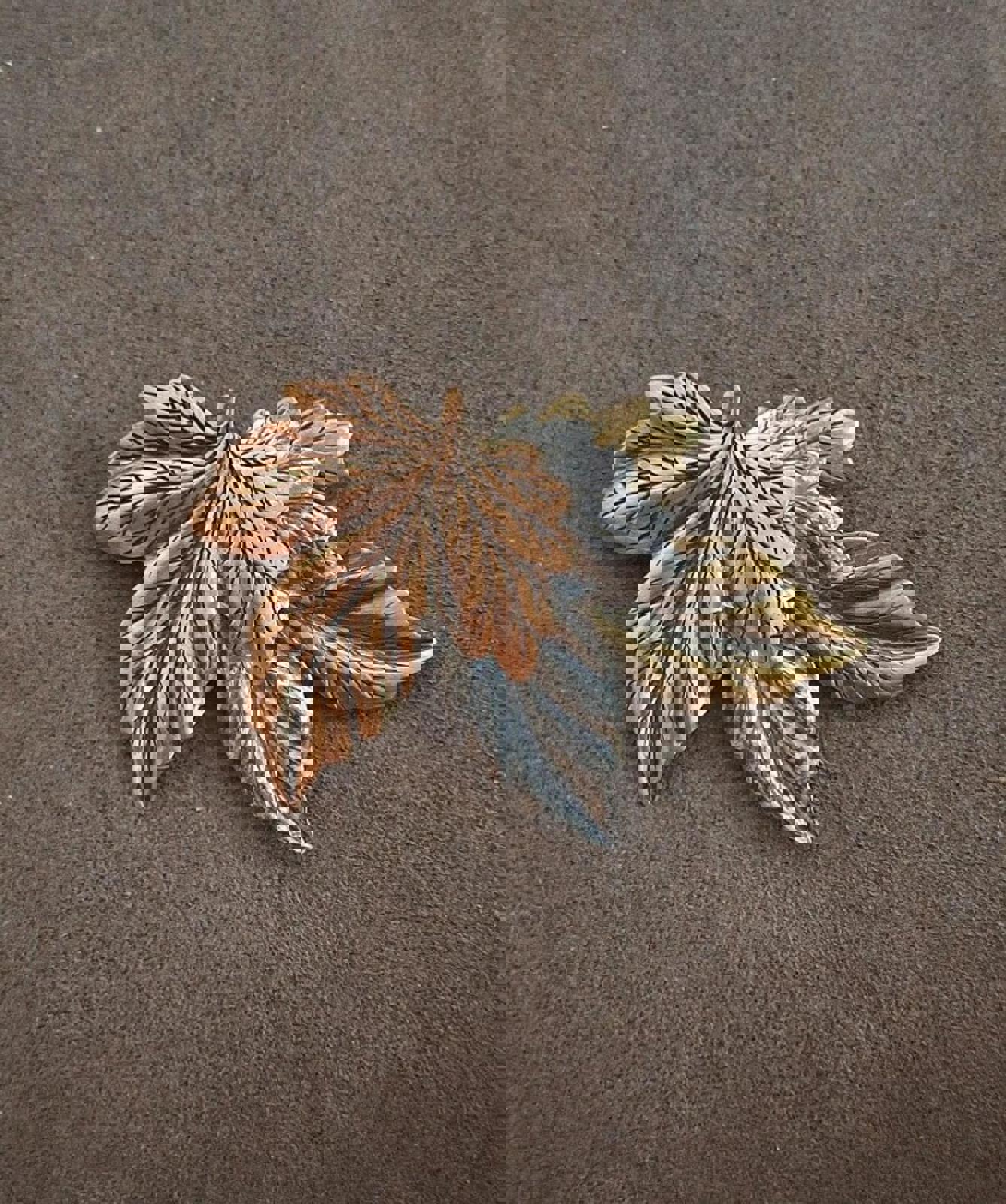 1980’s Tricolored Layered Leaf Pin Brooch