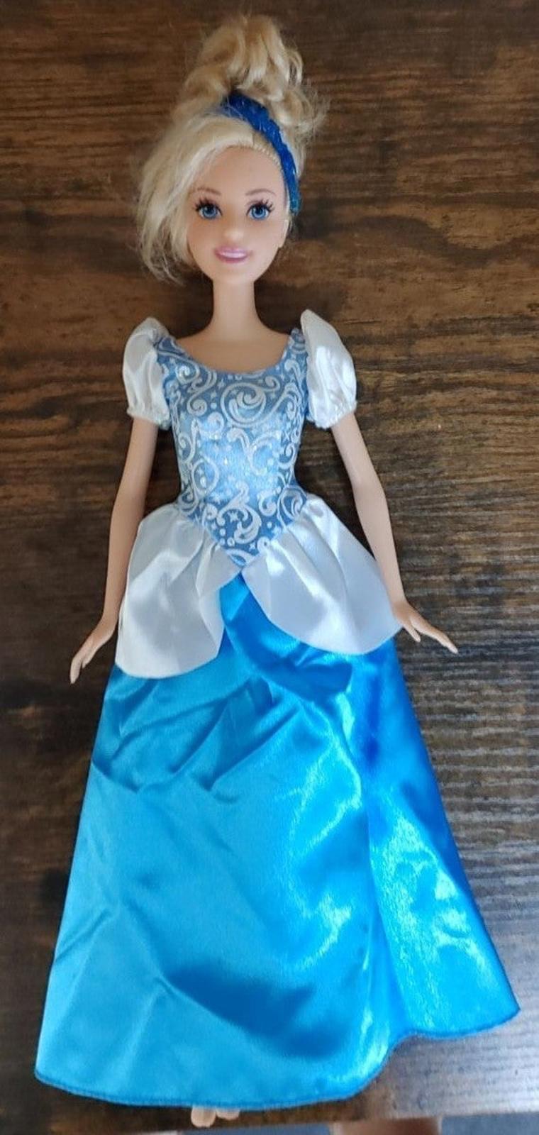 1999 Cinderella Barbie Doll