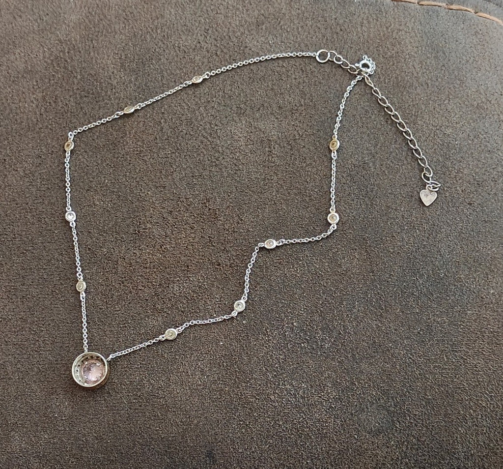 Exquisite Vintage Inspired Two-Tone Pink Halo Station Necklace