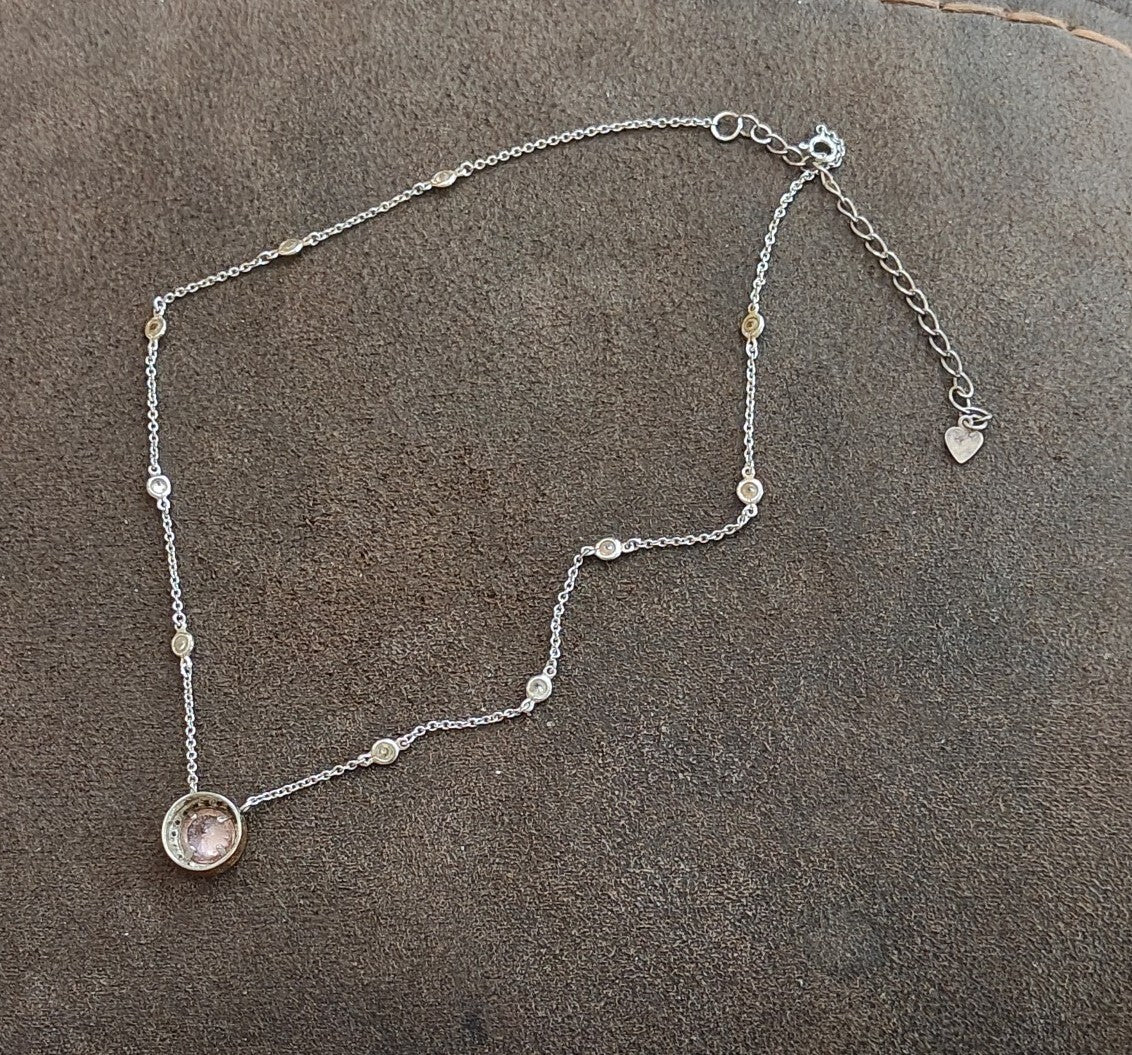 Exquisite Vintage Inspired Two-Tone Pink Halo Station Necklace