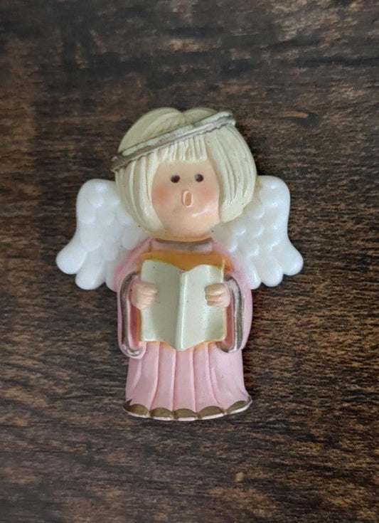 1975 Hallmark Angel Caroling Pin Brooch