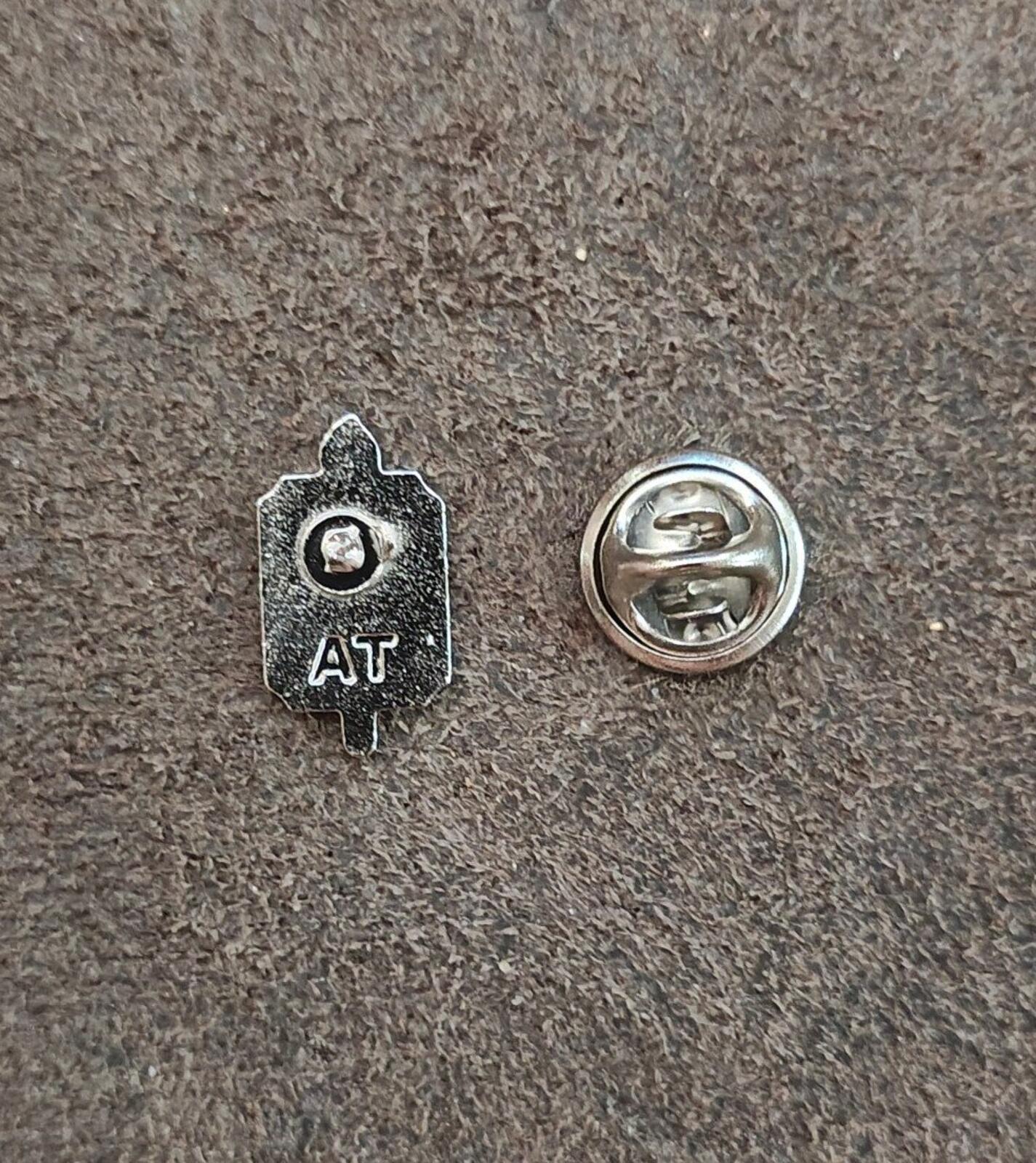 1970s/80s Alpha Sigma Lambda Honor Society (ΑΣΛ) Silver Tone Enamel Pin New