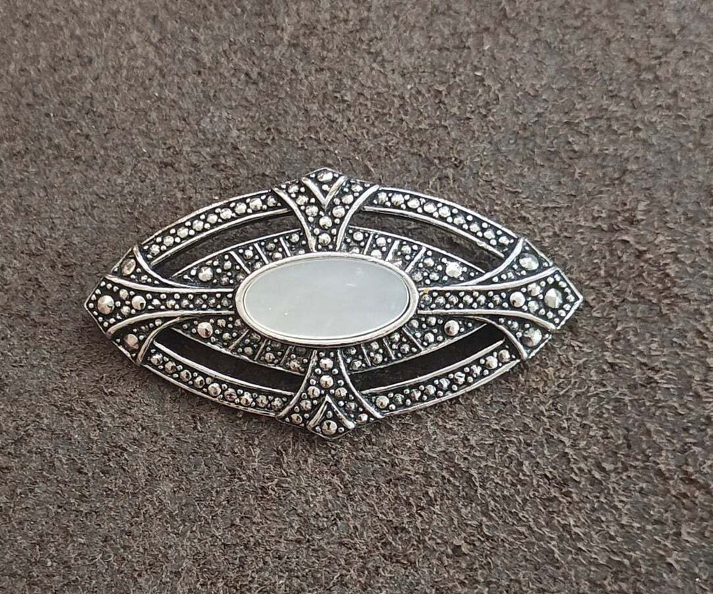 1980s Art Deco Style Marcasite & Mother of Pearl Silver Tone Brooch Pin
