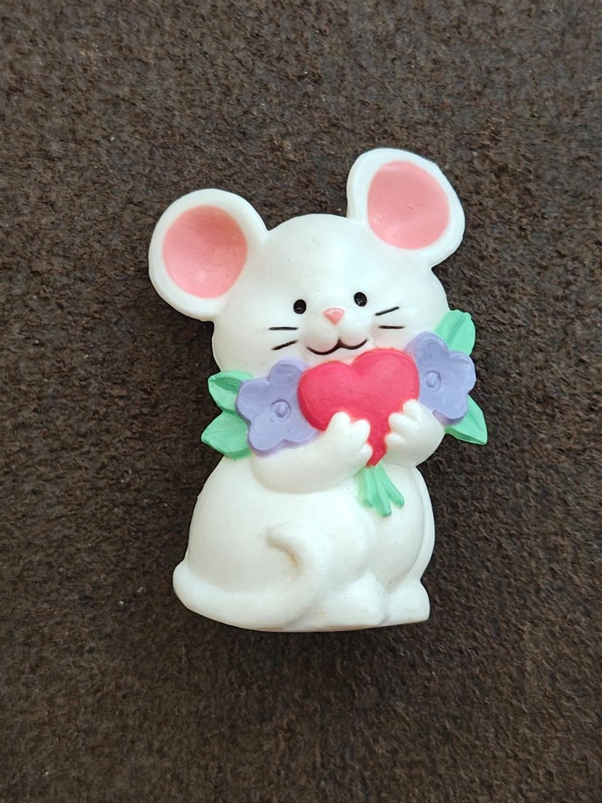 1980s White Mouse Holding a Red Heart and Purple Flowers Valentine's Brooch