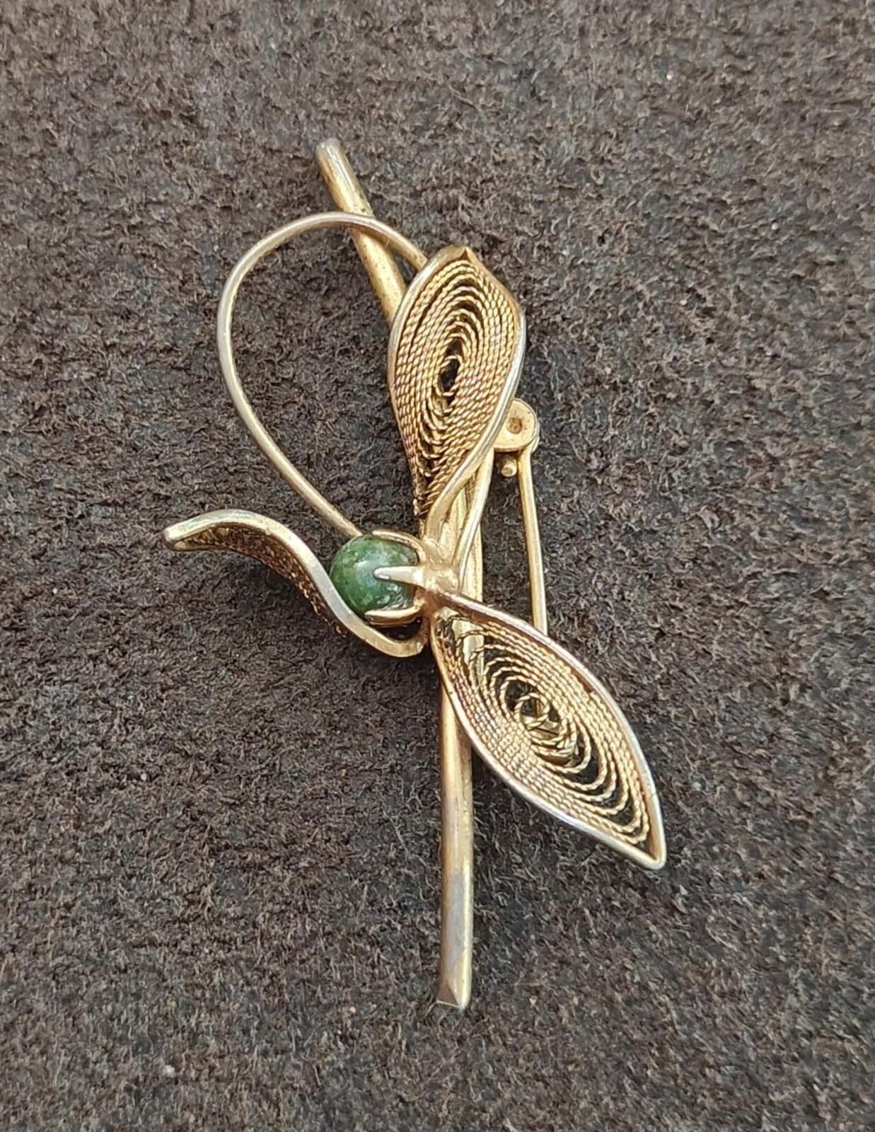 50s Gold Tone Cannetille Filigree Botanical Brooch With Small Green Small Stone