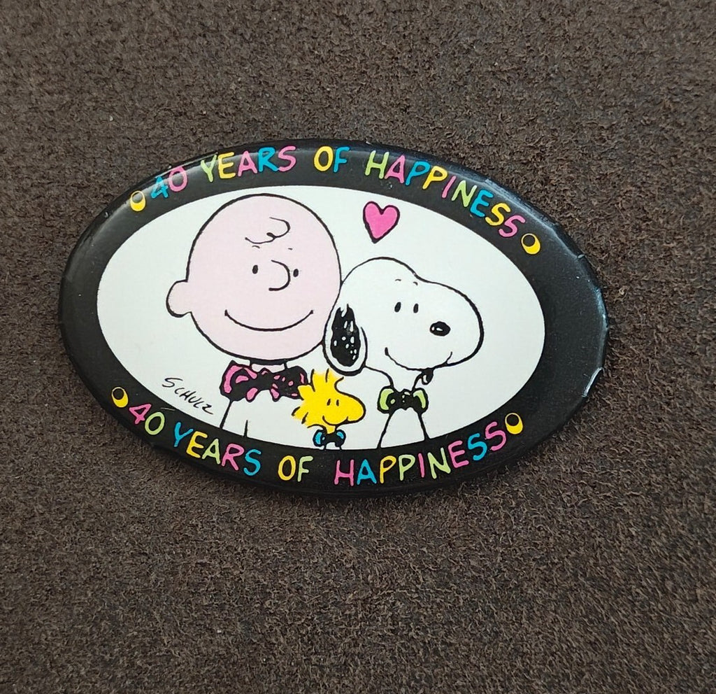 1990 Peanuts 40th Anniversary Charlie Brown Snoopy Button Pin