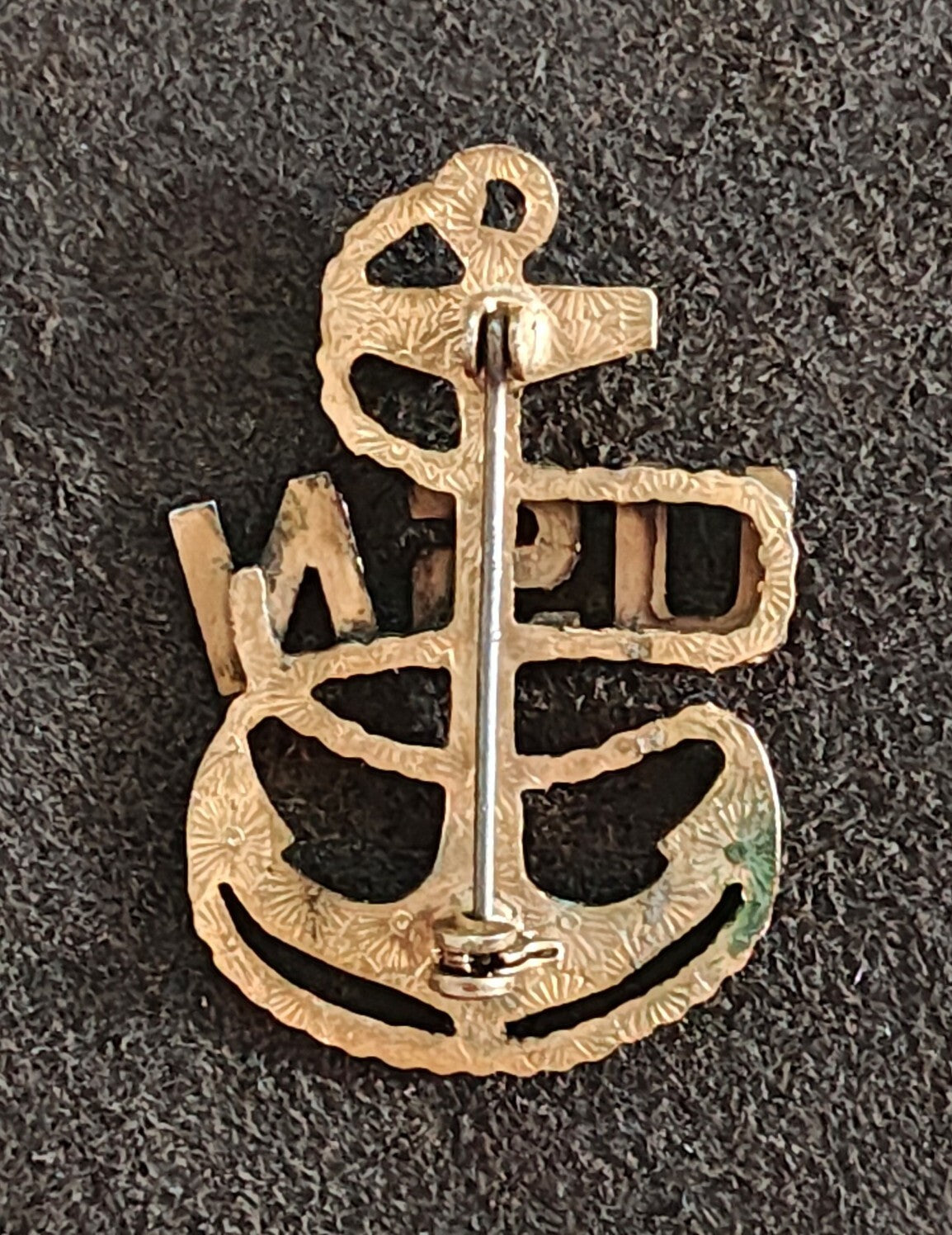 40s WW2 United States Navy Chief Petty Officer (CPO) Fouled Anchor Pin