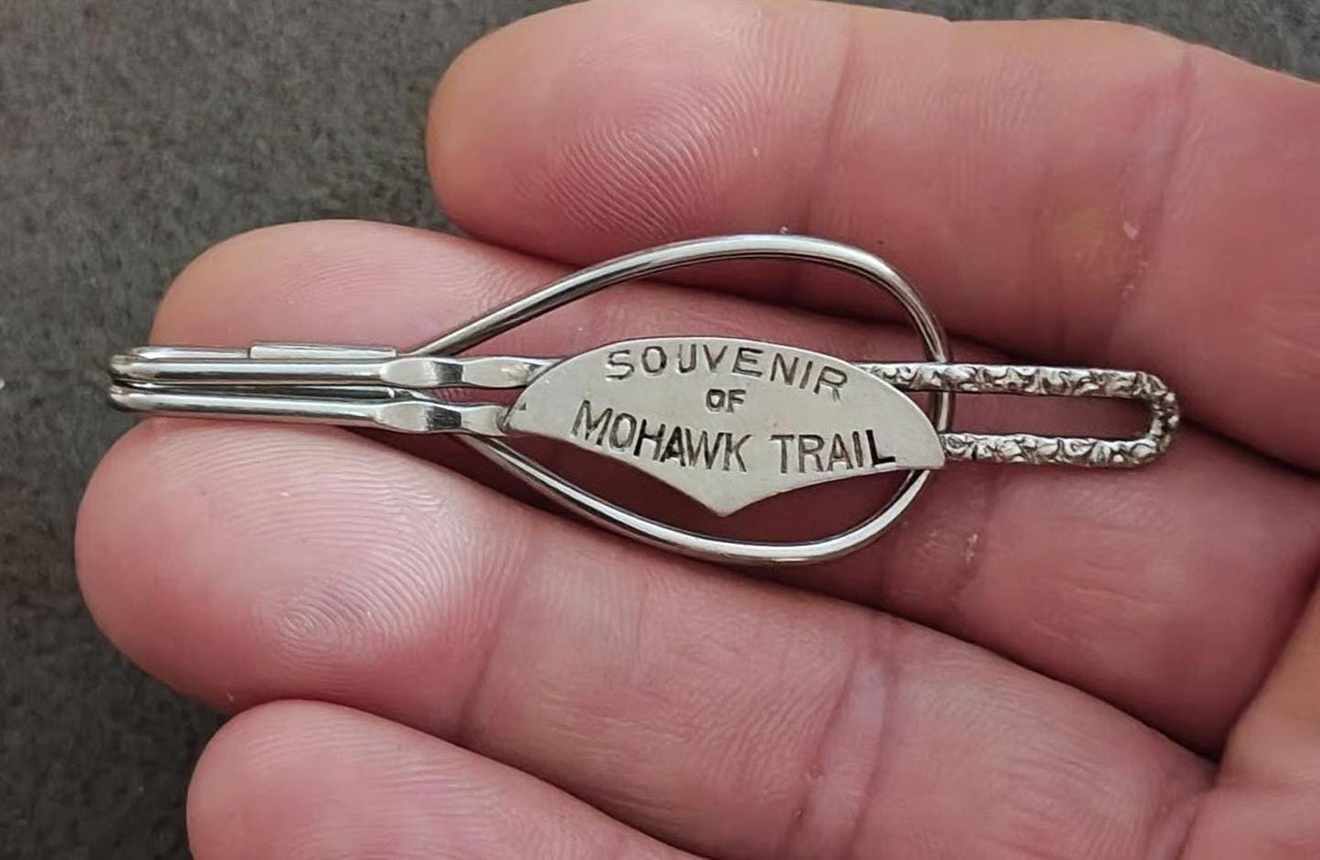 Mohawk Trail Silver Tone Tie Bar Clip