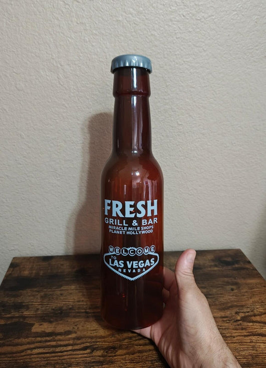 2004 Fresh Grill & Bar Restaurant Planet Hollywood Las Vegas Plastic Cup Bottle