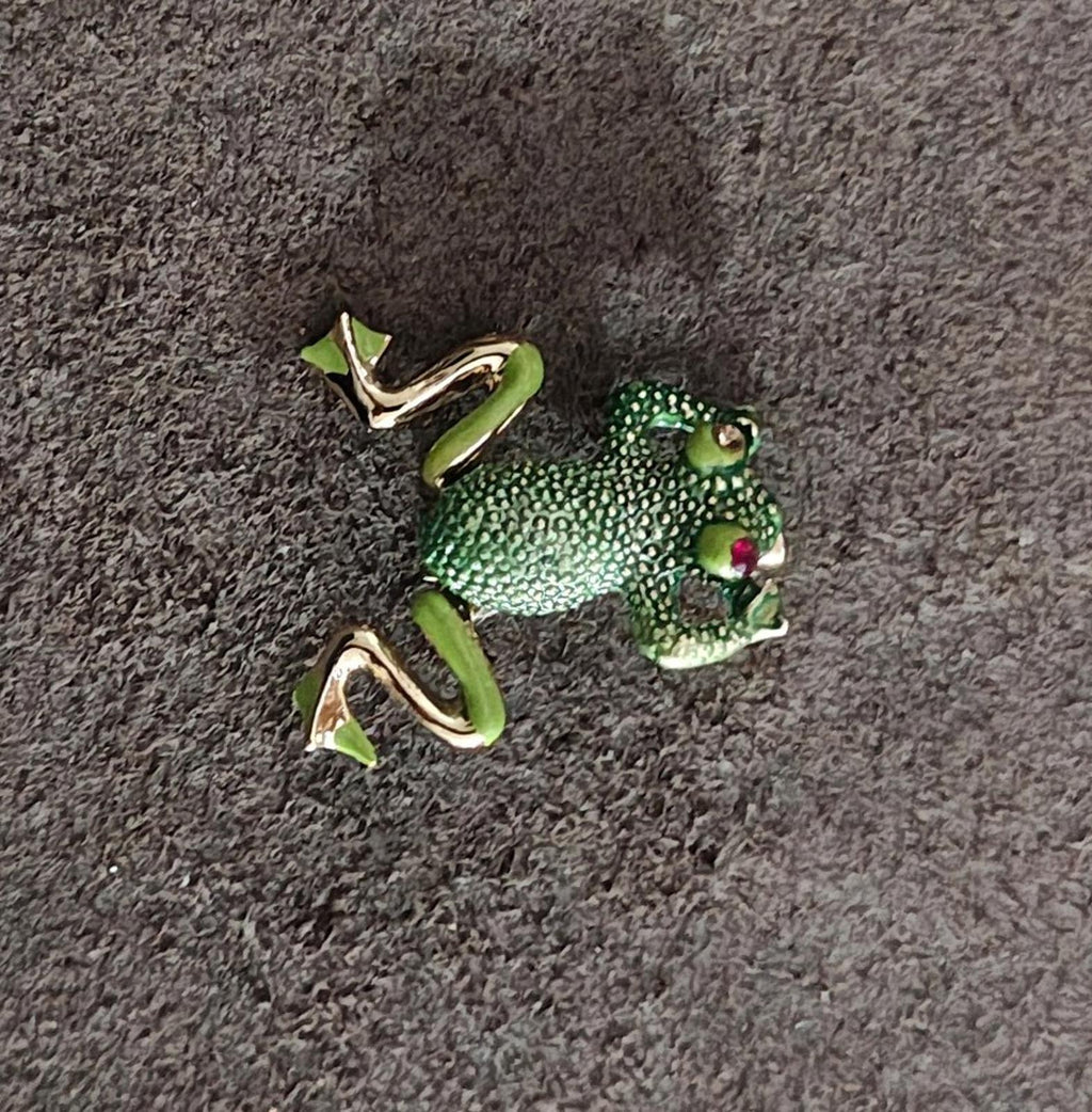 1960s/70s Gold Tone Green Frog Enamel With Red Jeweled Eyes Brooch Pin
