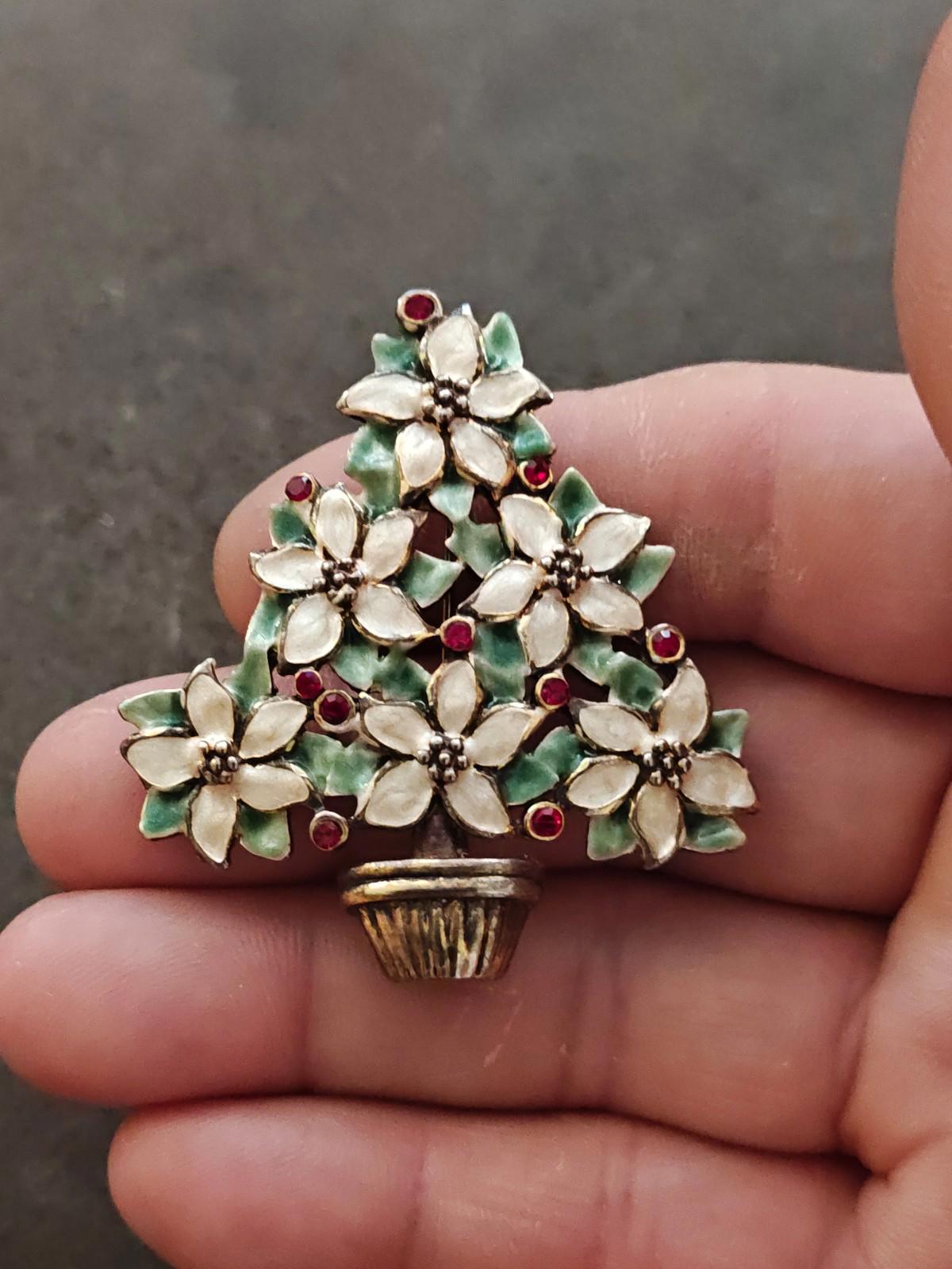1960s Gold Tone Christmas Tree Brooch Featuring a Poinsettia Floral Design