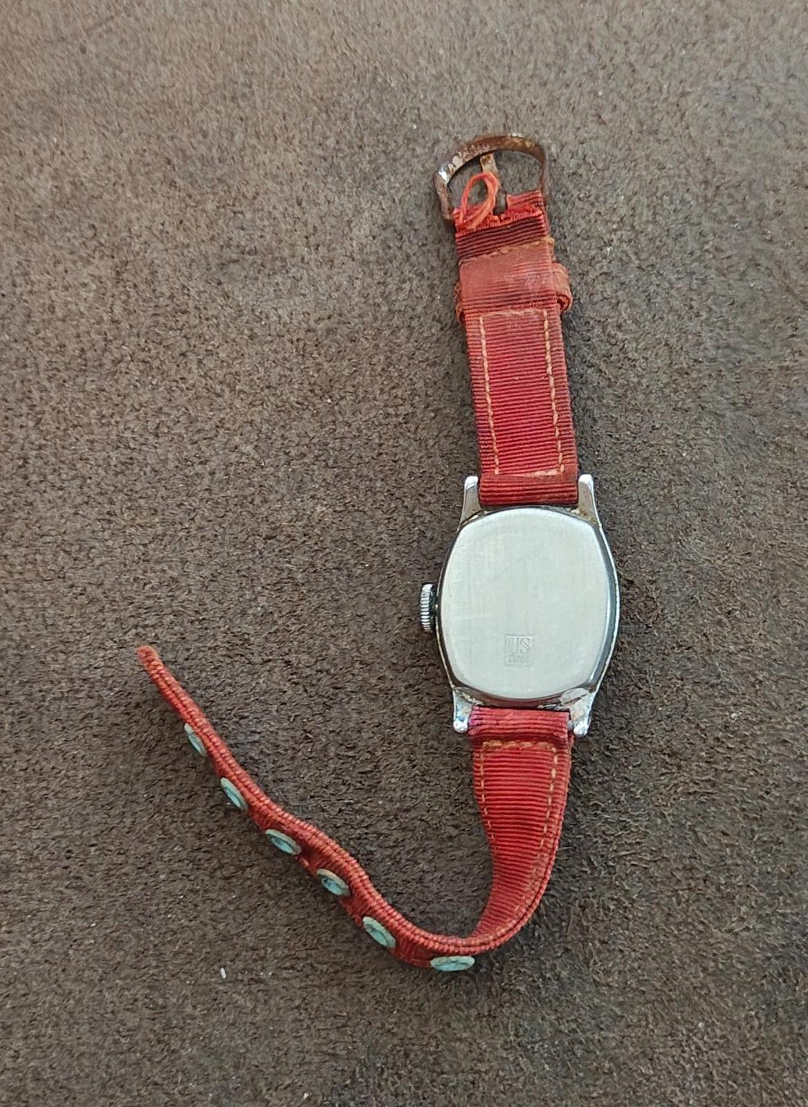 1950s Rare US Time Walt Disney Snow White Mechanical Hand Winding Ladies Watch