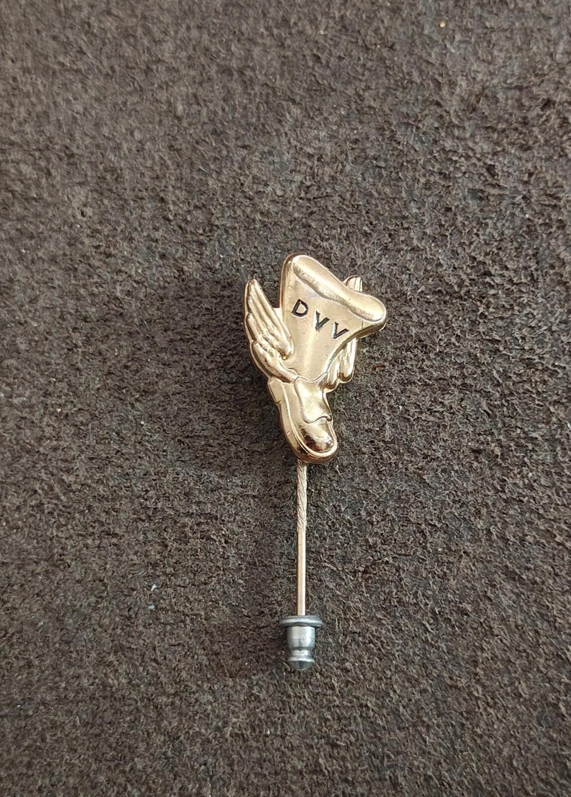 1980s German (DVV) Deutscher Volkssportverband Gold Tone Pin