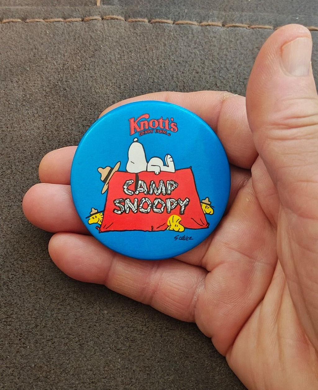 1983 Knott’s Berry Farm Camp Snoopy Promotional Pinback Button