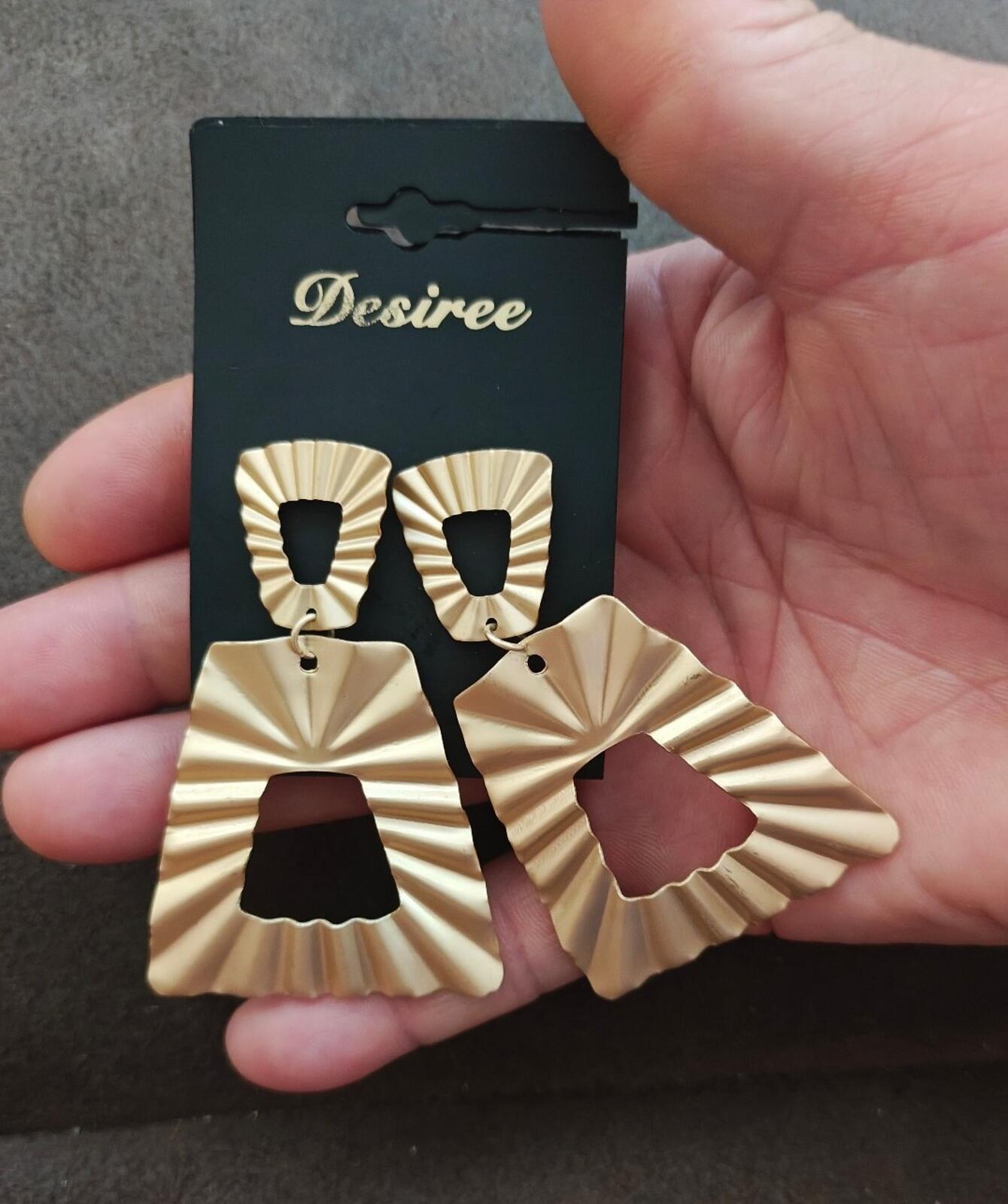 Gold Tone Desiree Brand Hammered Textured Statement Earrings New