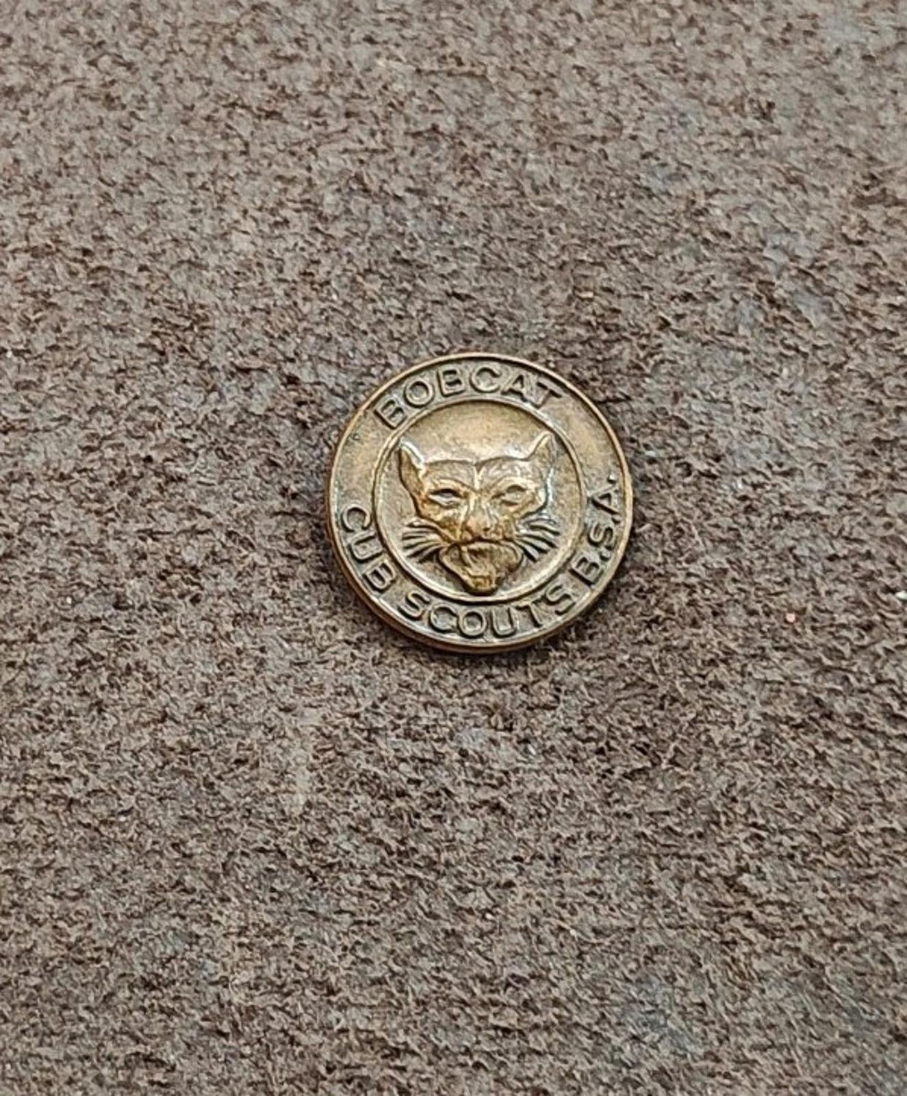 1960s Vintage Boy Scouts of America (BSA) Bobcat rank Brass Pin