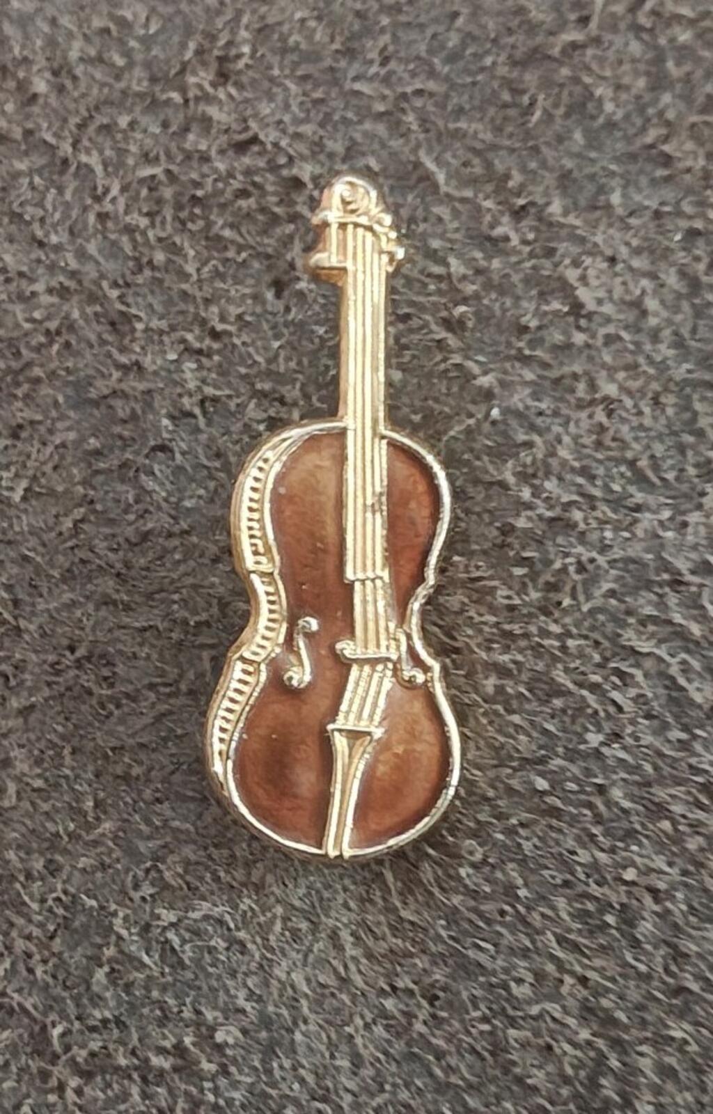 1980s Gold Tone Violin With Brown Enamel Finish Inlay On The Body Brooch