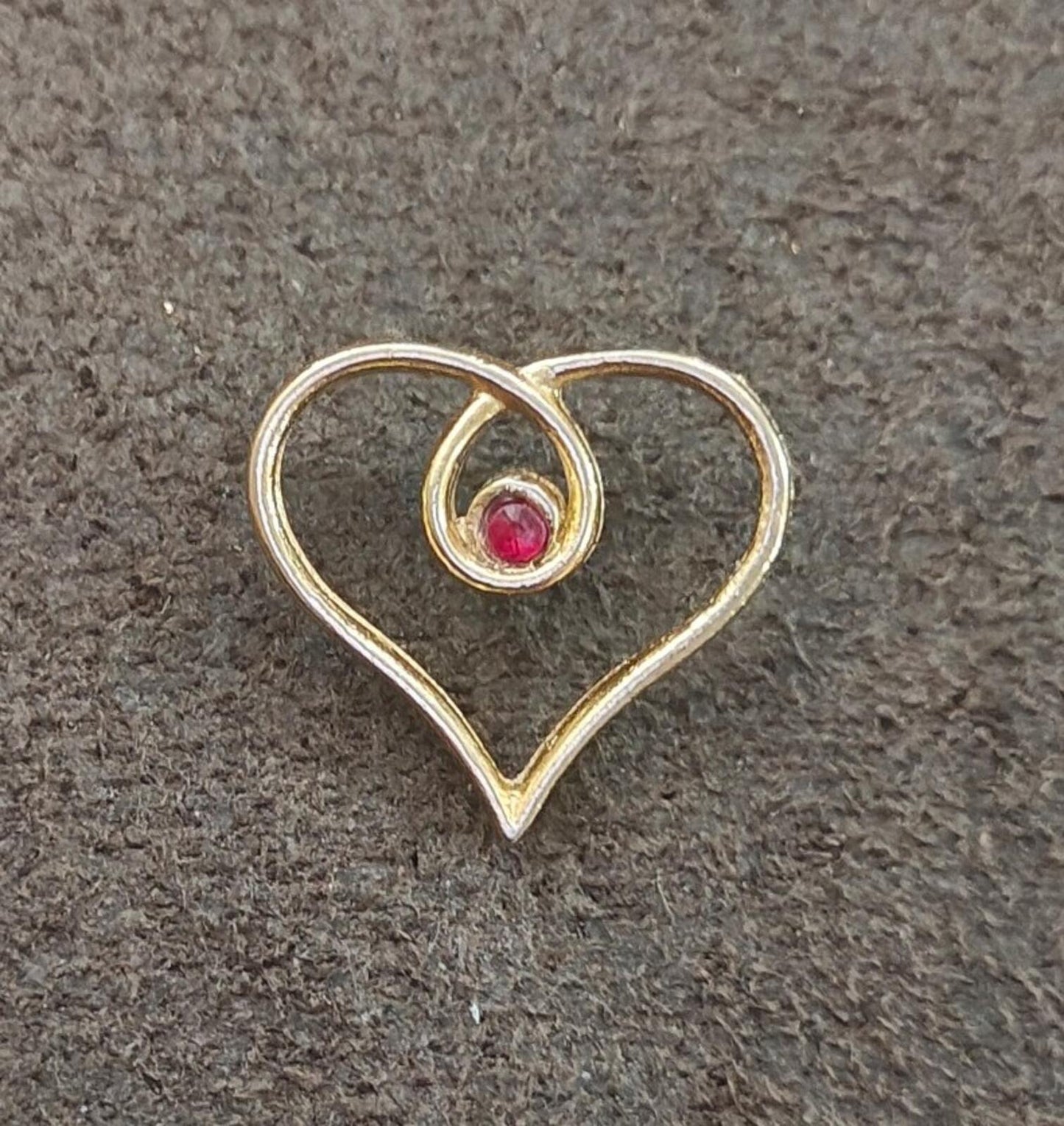 1980s Gold Tone Heart With Small Red Gemstone In Center Pin