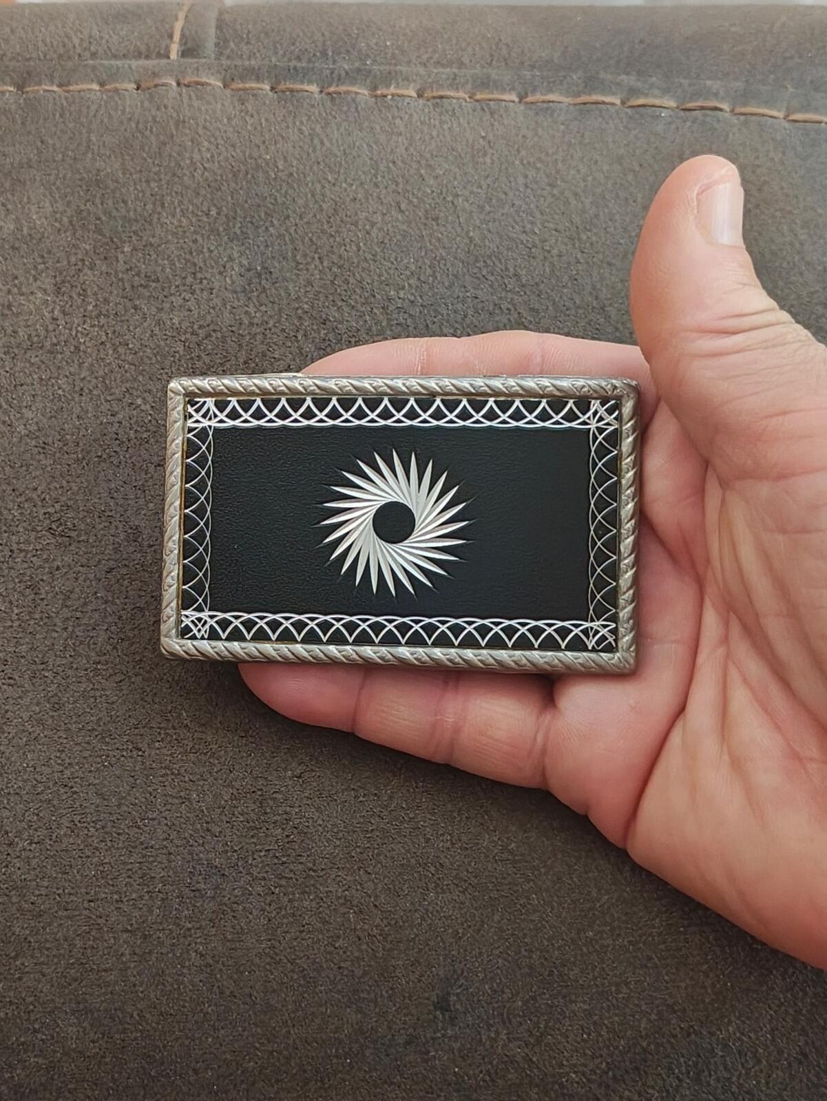 1970s/80s Western Style Belt Buckle With Etched Silver Tone Starburst Design