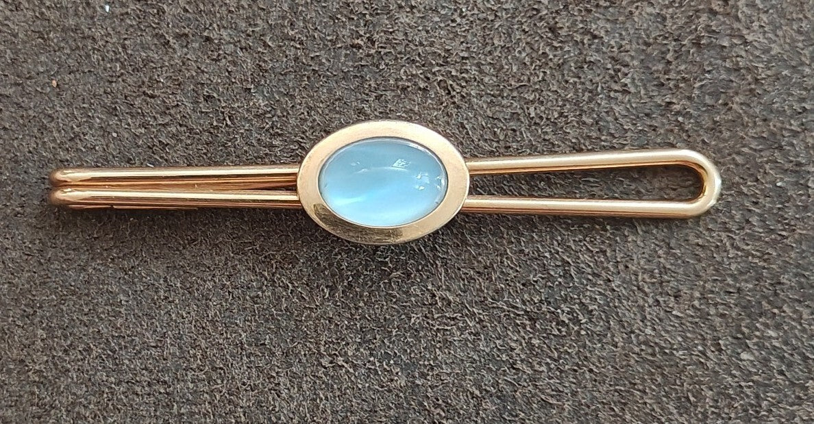 1950s Oval Blue Cabochon Gold Tone Wire Loop Tie Bar/Tie Clip