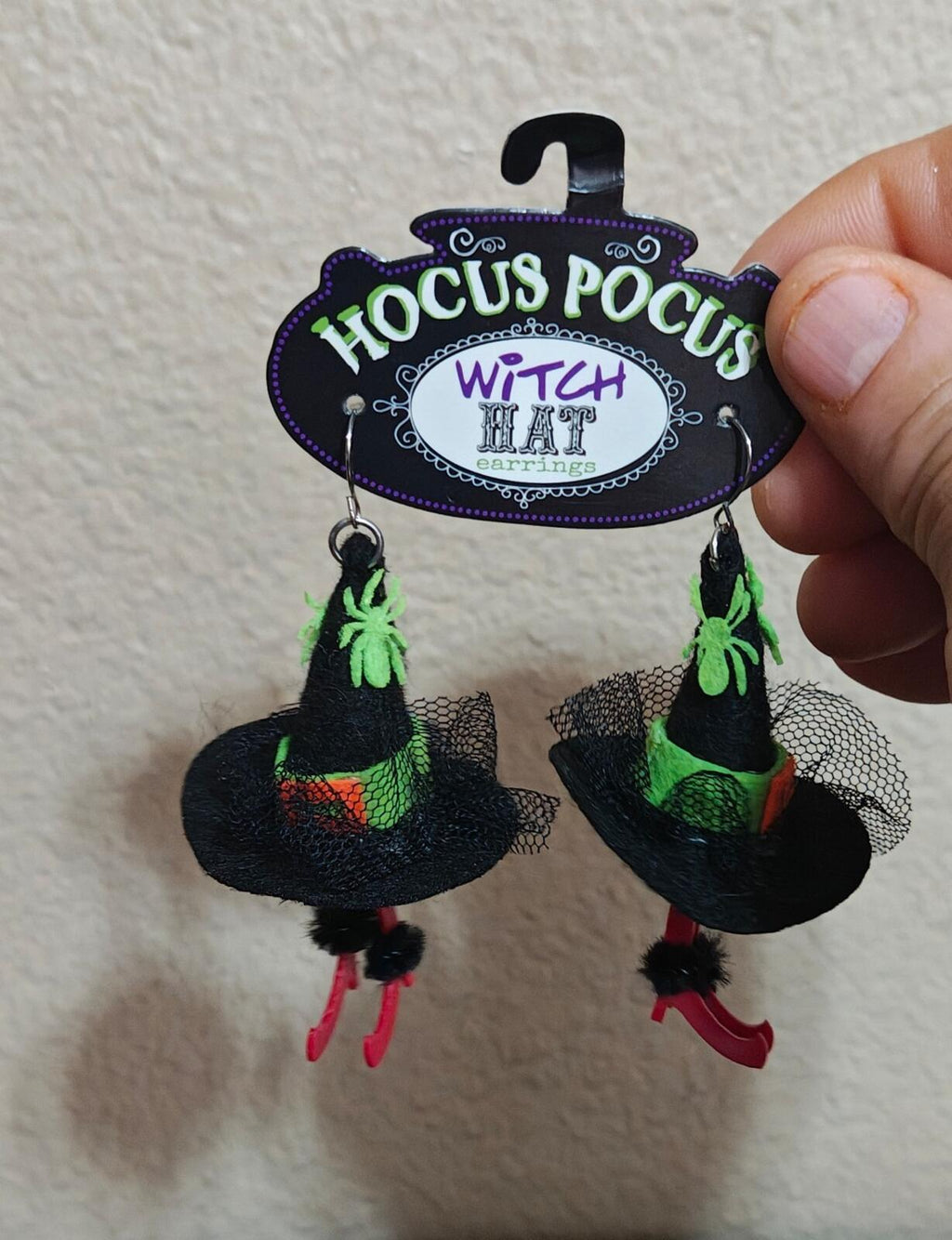 Hocus Pocus Witch Hat Hook Earrings NWT