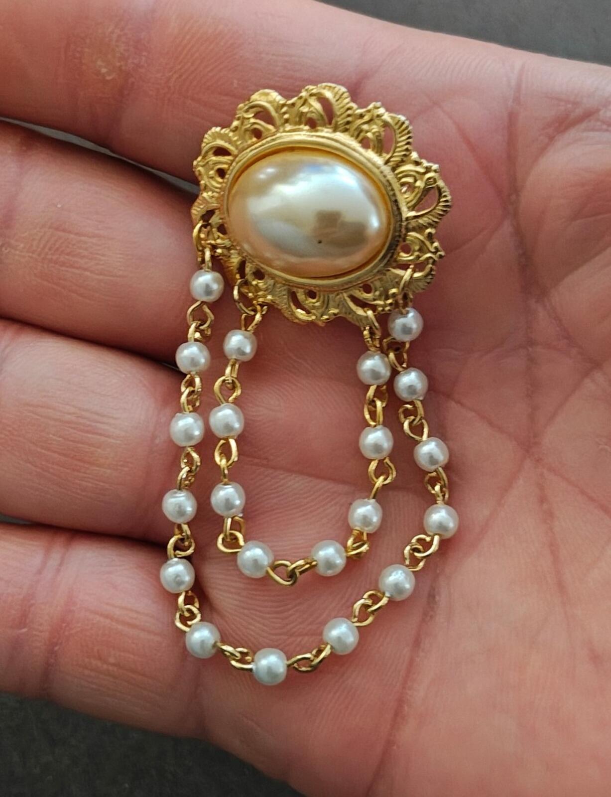 1980s Gold Tone Filigree Chatelaine Brooch With a Center Faux Pearl