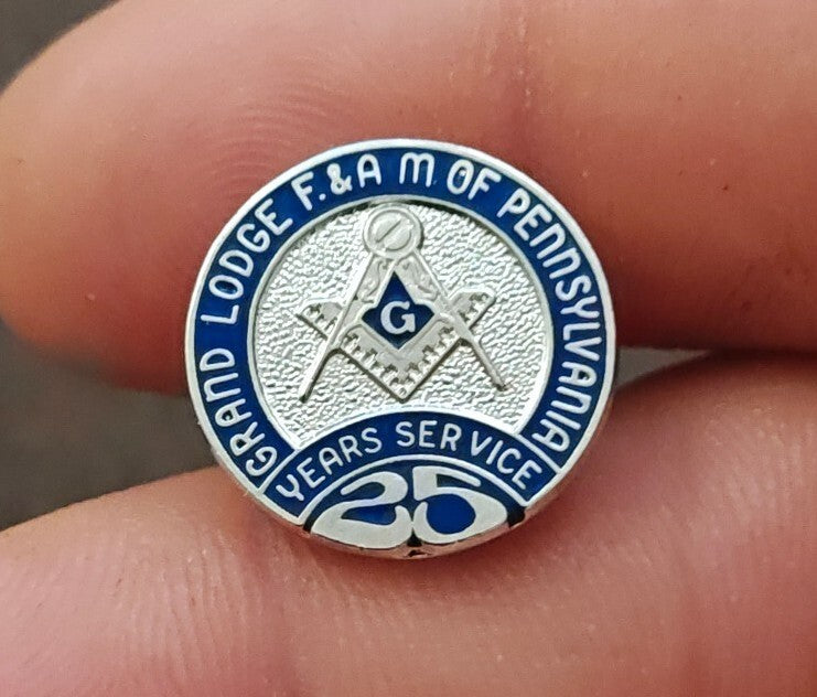 Masonic Grand Lodge (F&A.M) of Pennsylvania 25 Year Service Silver Tone Pin