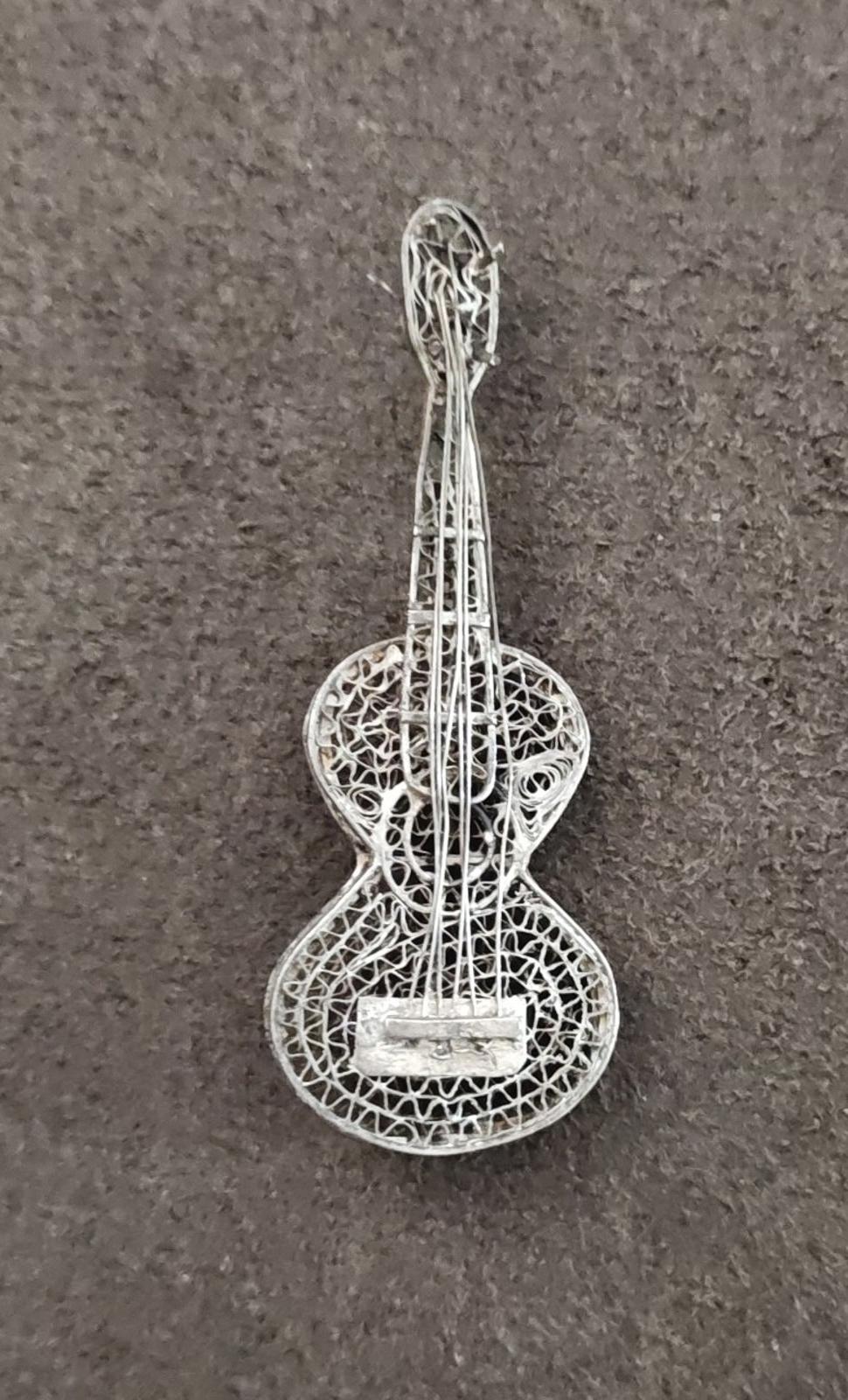 1960s Mexican Sterling Silver Filigree Ornate Brooch
