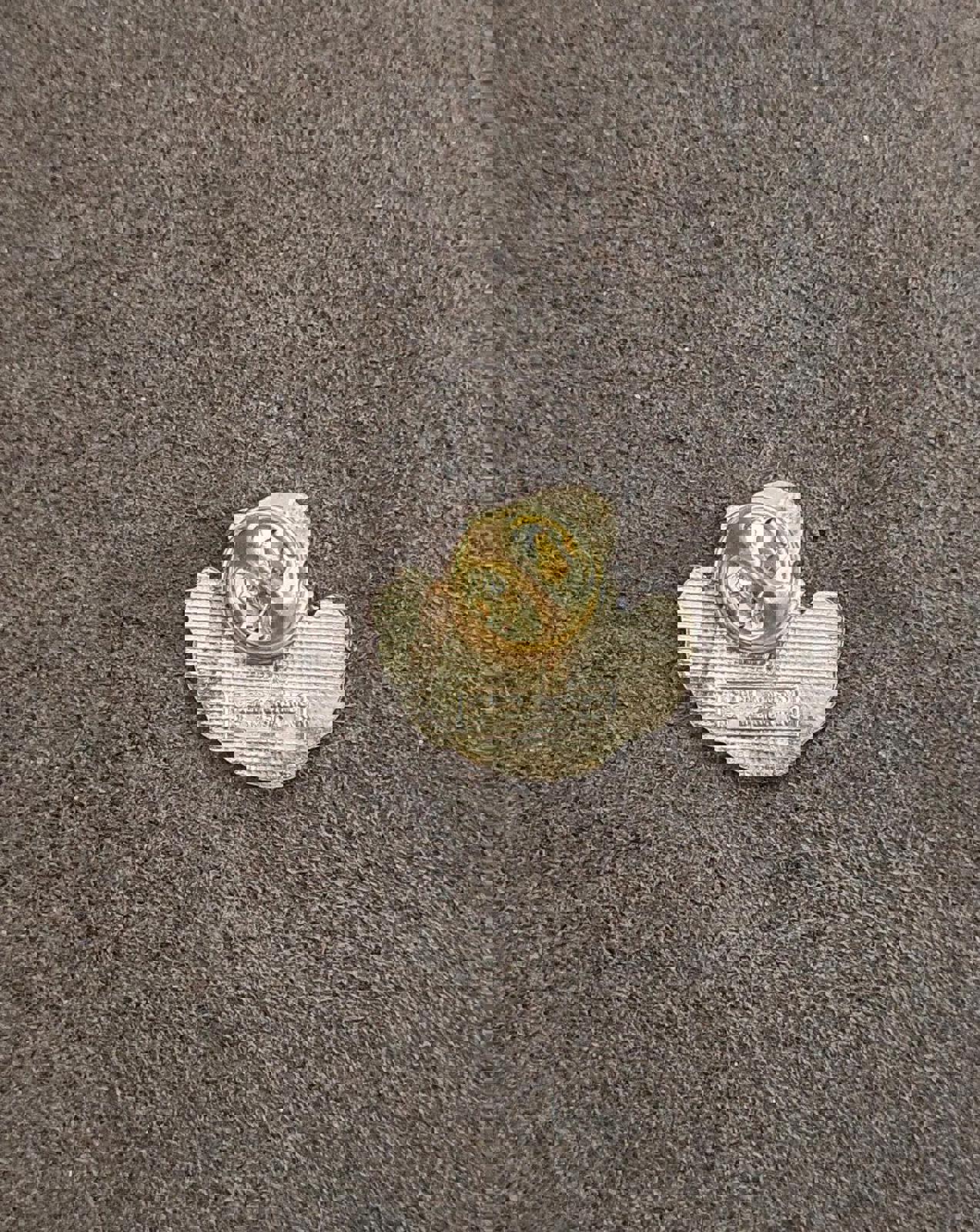 1988 Nintendo Super Mario Bros. Gold Tone Enamel Pin