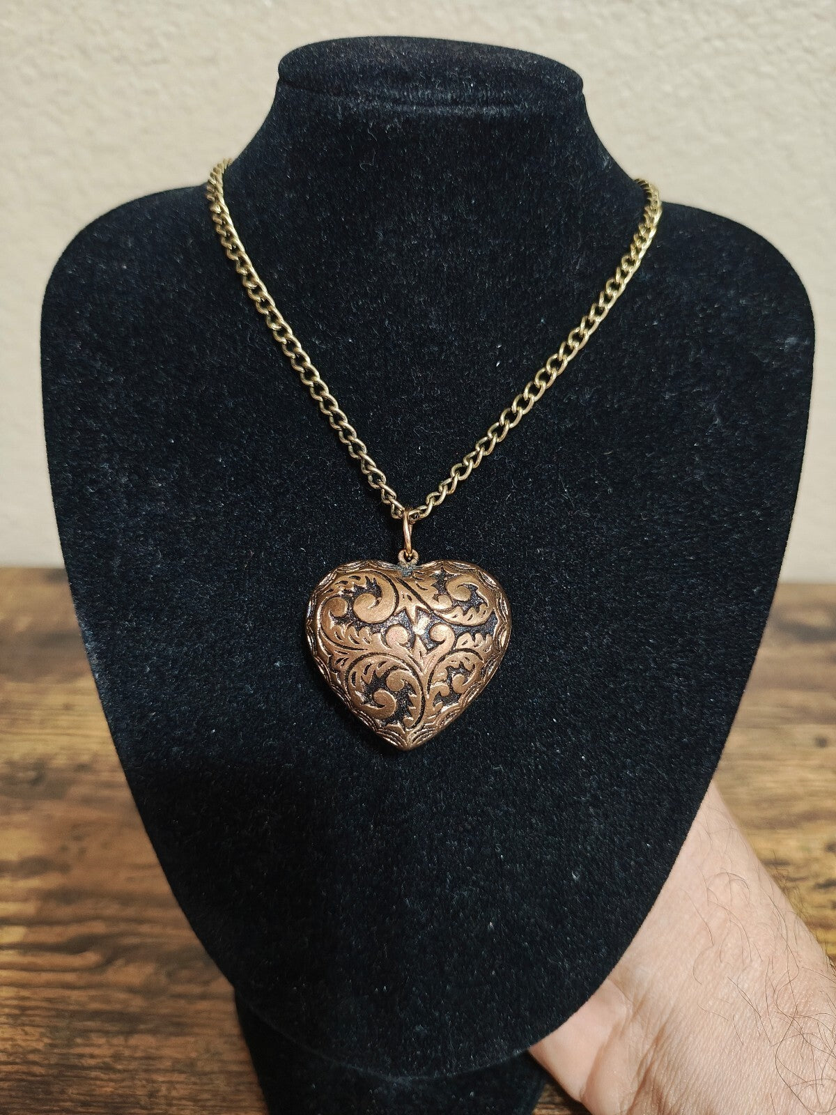 Vintage Style Ornate Puffy Heart Antique Brass Tone Pendant Necklace