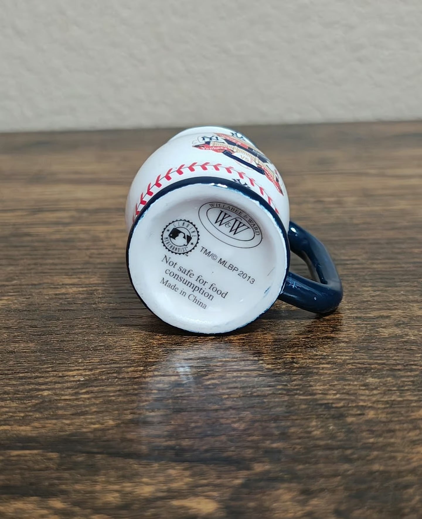 New York Yankees 1928 World Series Champions Decorative Miniature Mug