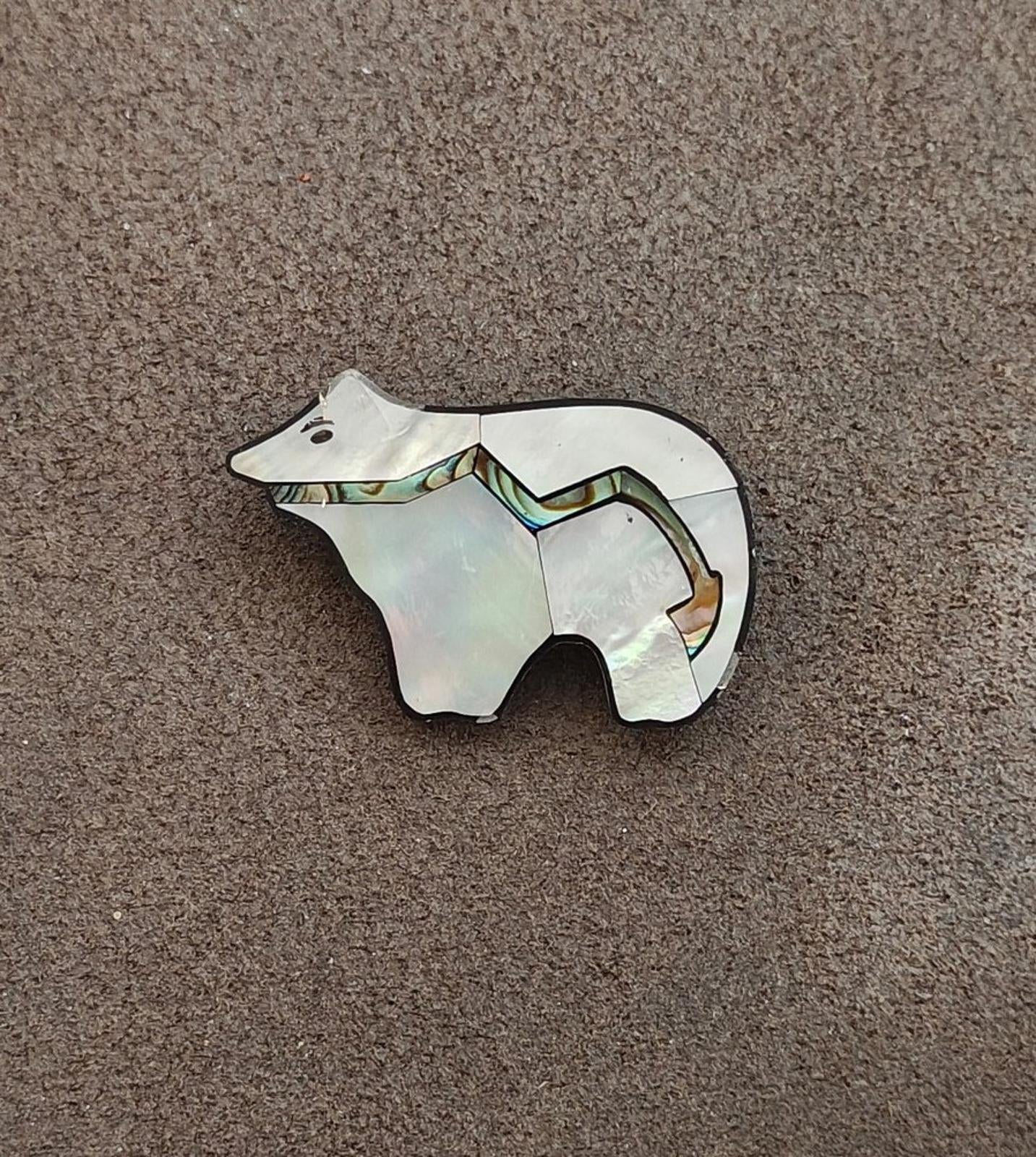 1990s Native American Zuni Style Mother of Pearl and Abalone Shell Bear Brooch