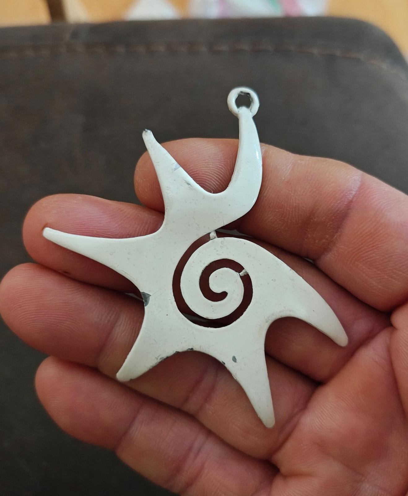 1970s Signed Kramer Spiral Star White Enamel Metal Pendant