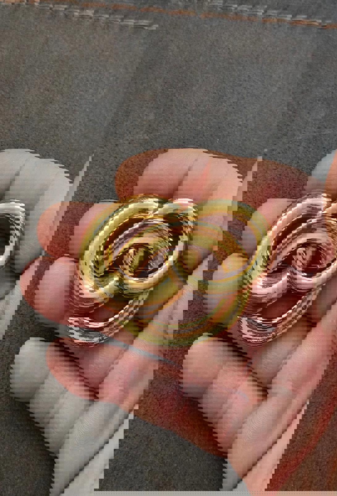 1980's Three Intertwined Circles Monet Gold Tone Pin Brooch